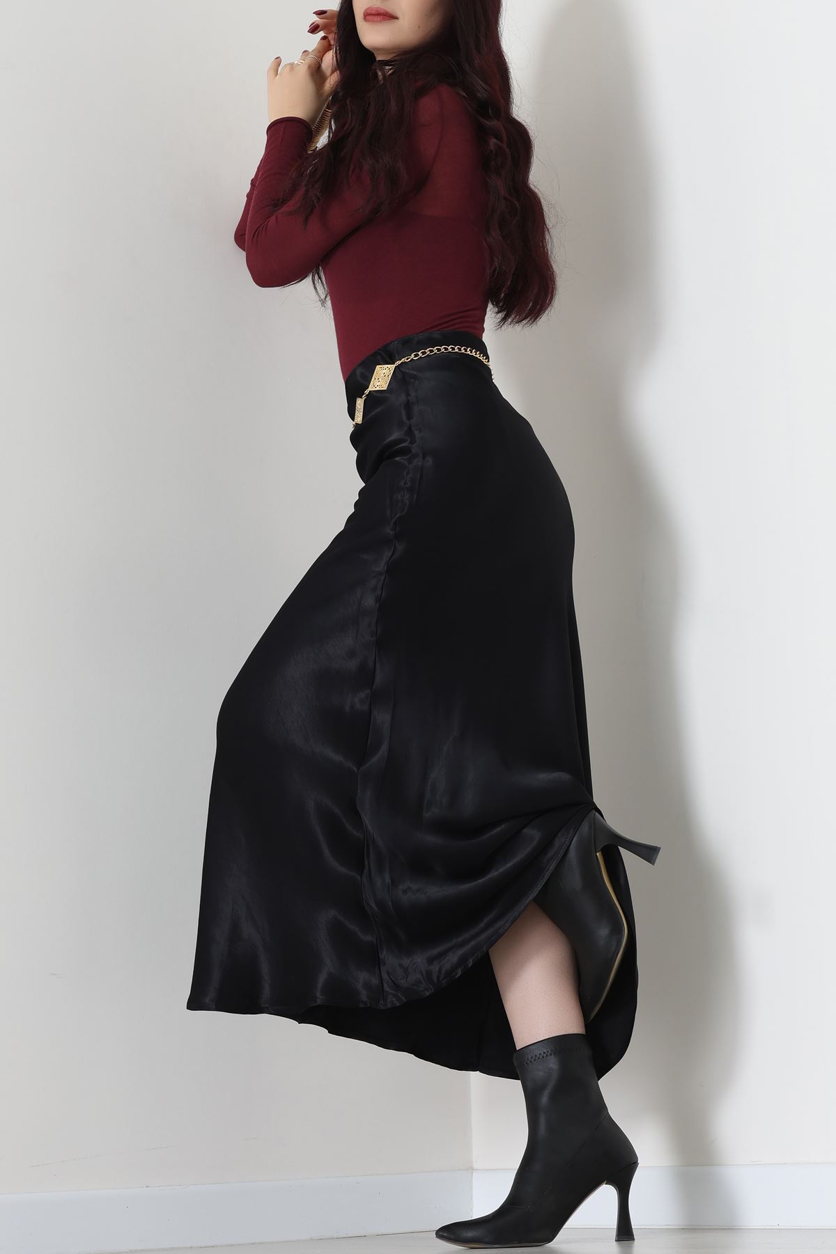 Beli Lastikli Verev Kesim Saten Etek Siyah - 51242.2077.