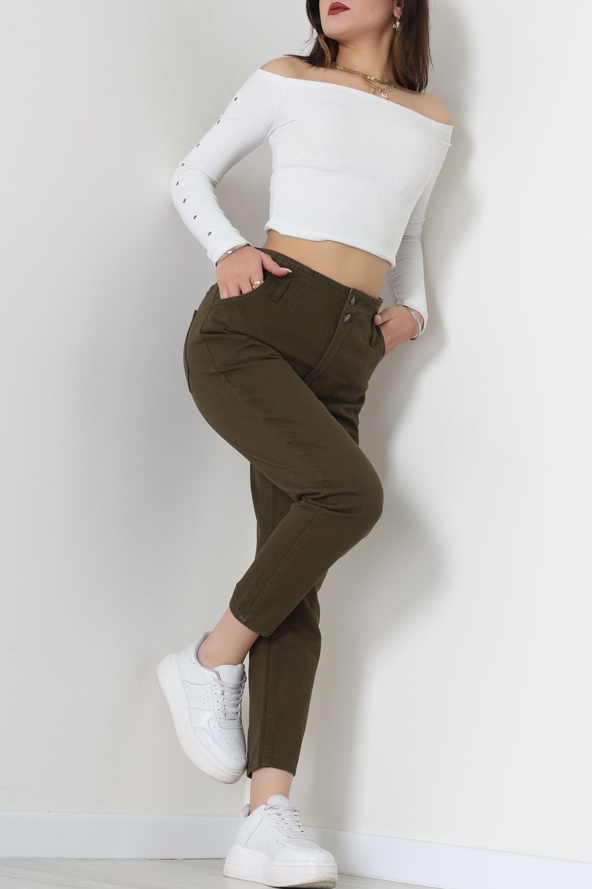 Pile Detaylı Mom Jean Haki - 42708.2121.