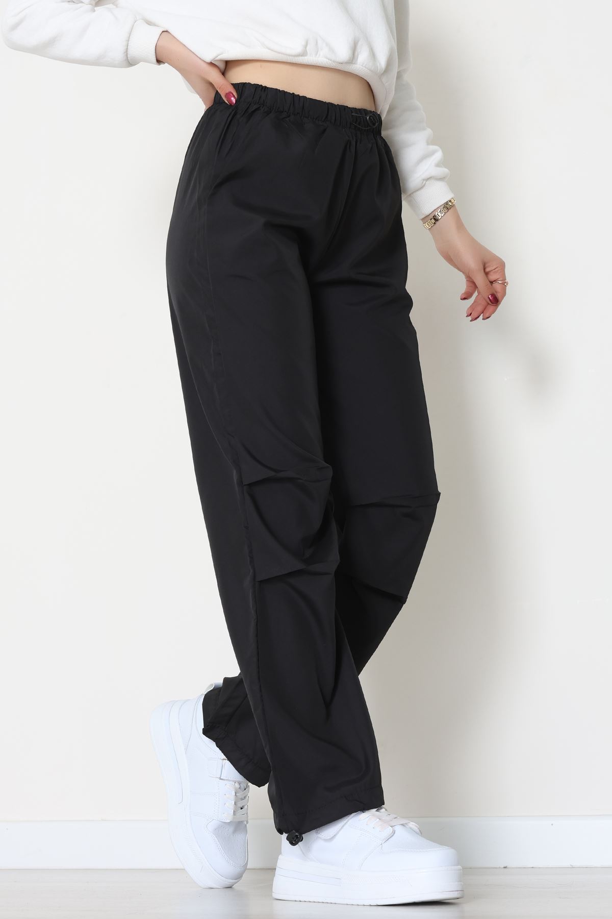 Paraşüt Kumaş Pantolon Siyah - 609.1247.