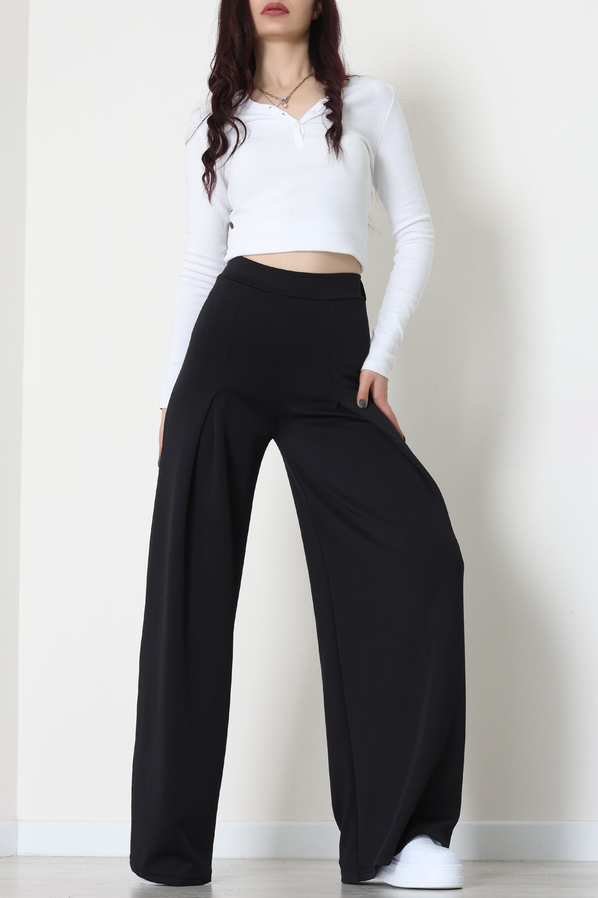 Double Krep Kumaş Önden Pileli Pantolon Siyah - 42784.1567.