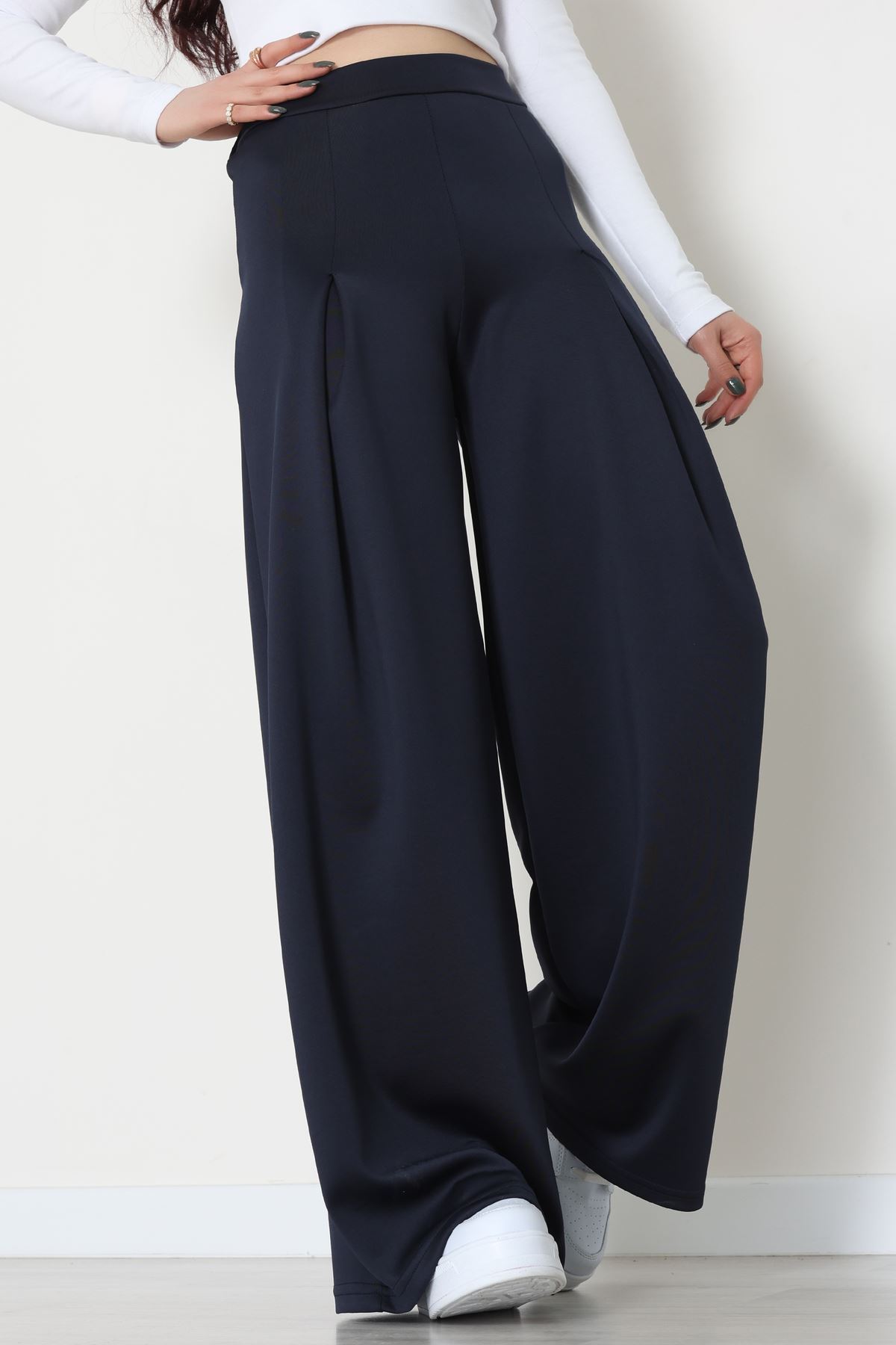 Double Krep Kumaş Önden Pileli Pantolon Lacivert - 42784.1567.