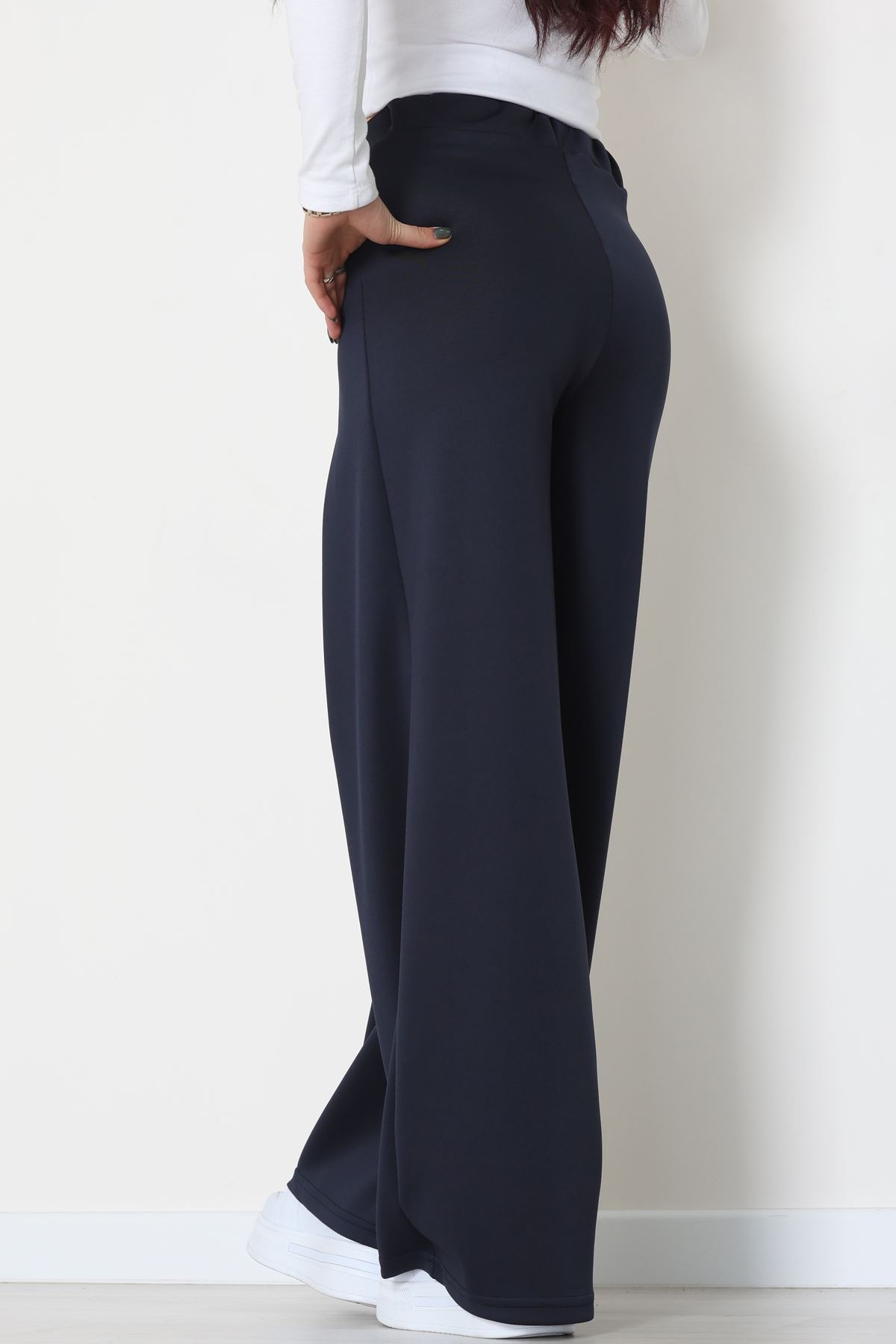 Double Krep Kumaş Önden Pileli Pantolon Lacivert - 42784.1567.