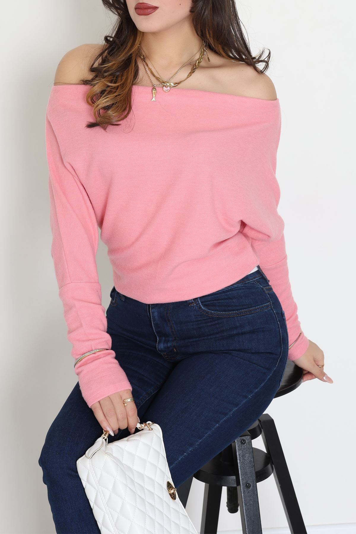 Yumoş Kumaş Kayık Yaka Omuz Düşümlü Bluz Pembe - 31706.2114.