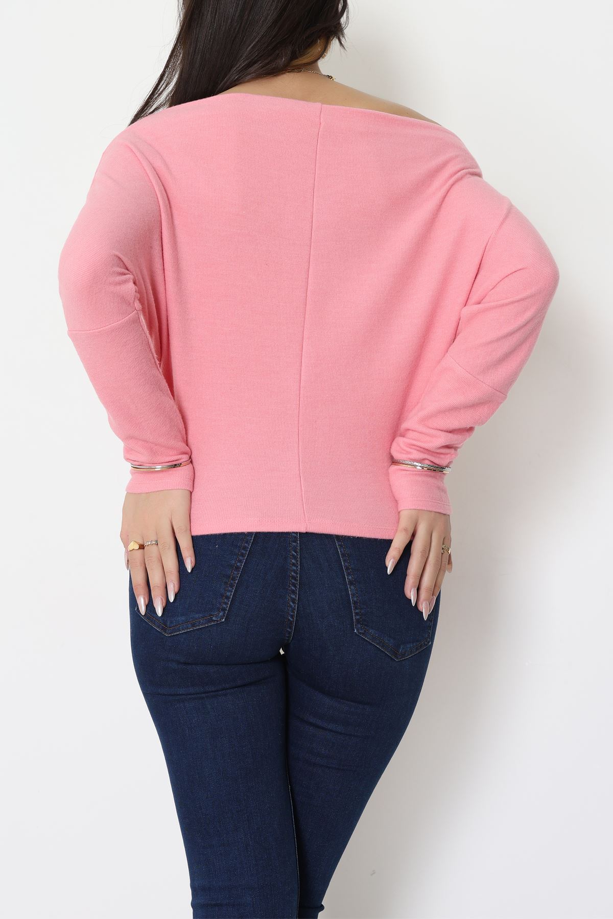 Yumoş Kumaş Kayık Yaka Omuz Düşümlü Bluz Pembe - 31706.2114.