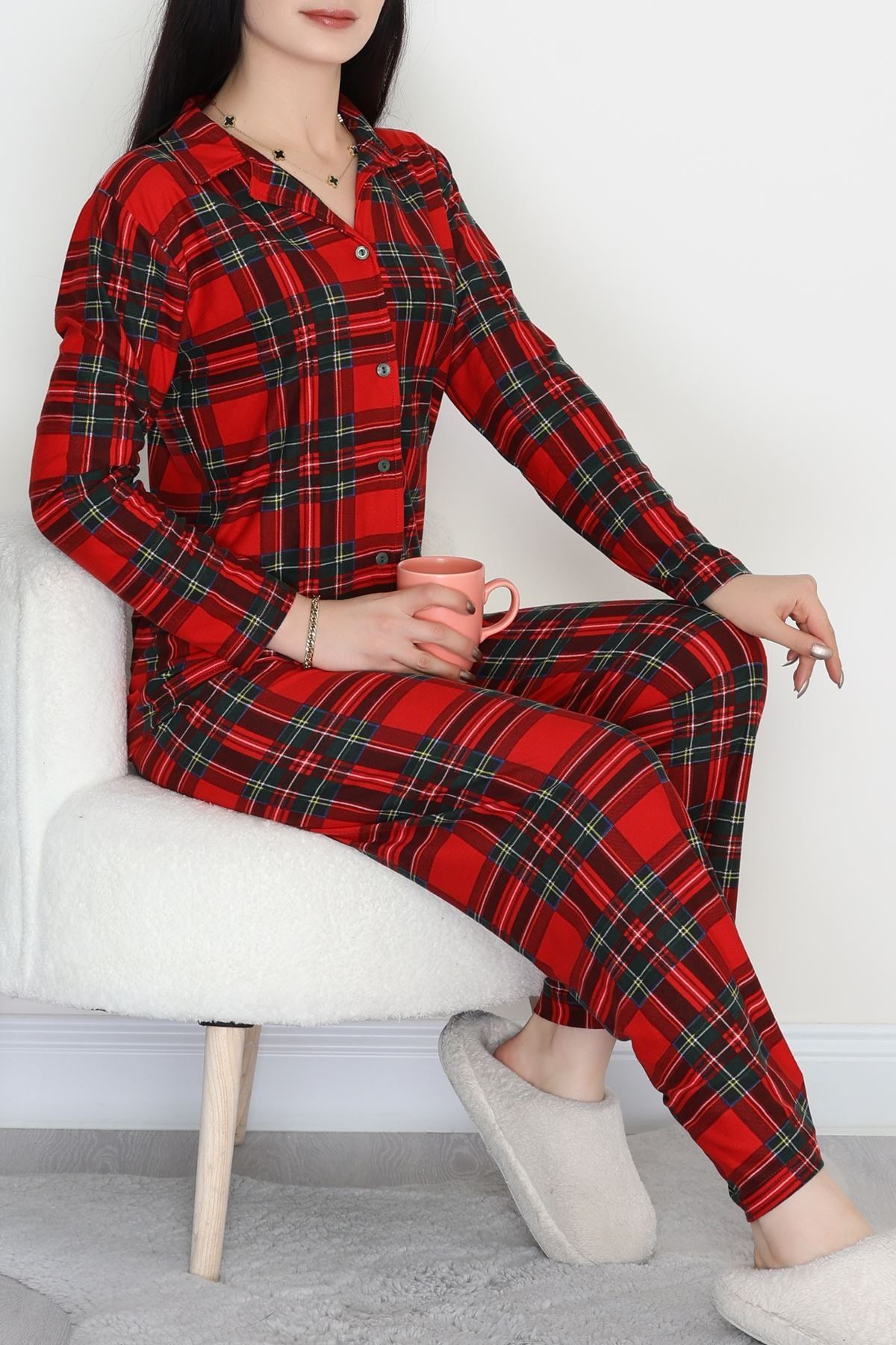 Düğmeli Süet Pijama Takımı Kırmızıyeşil - 450.1287.