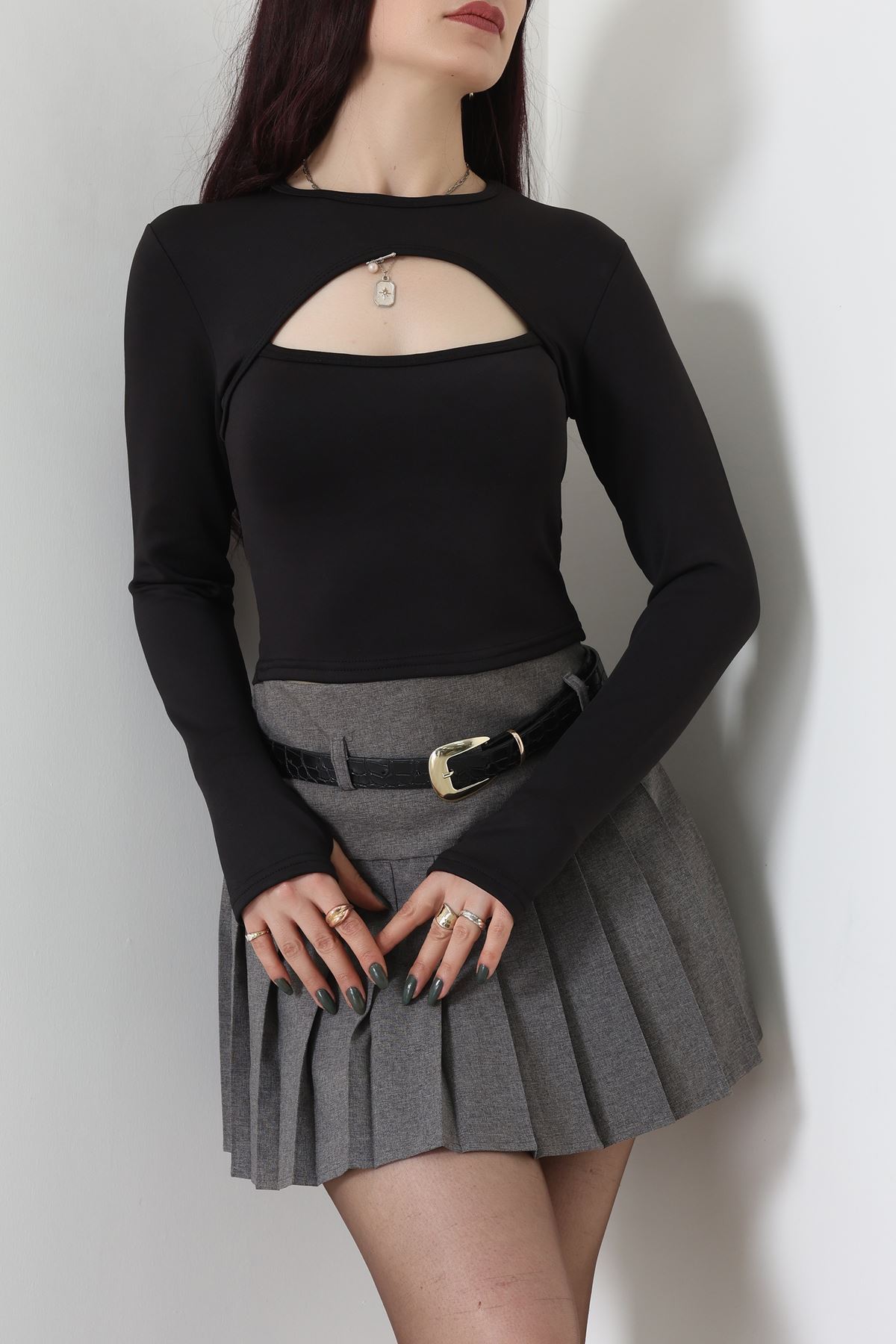 Double Krep Kumaş Parmak Geçmeli Bluz Siyah - 42796.1567.