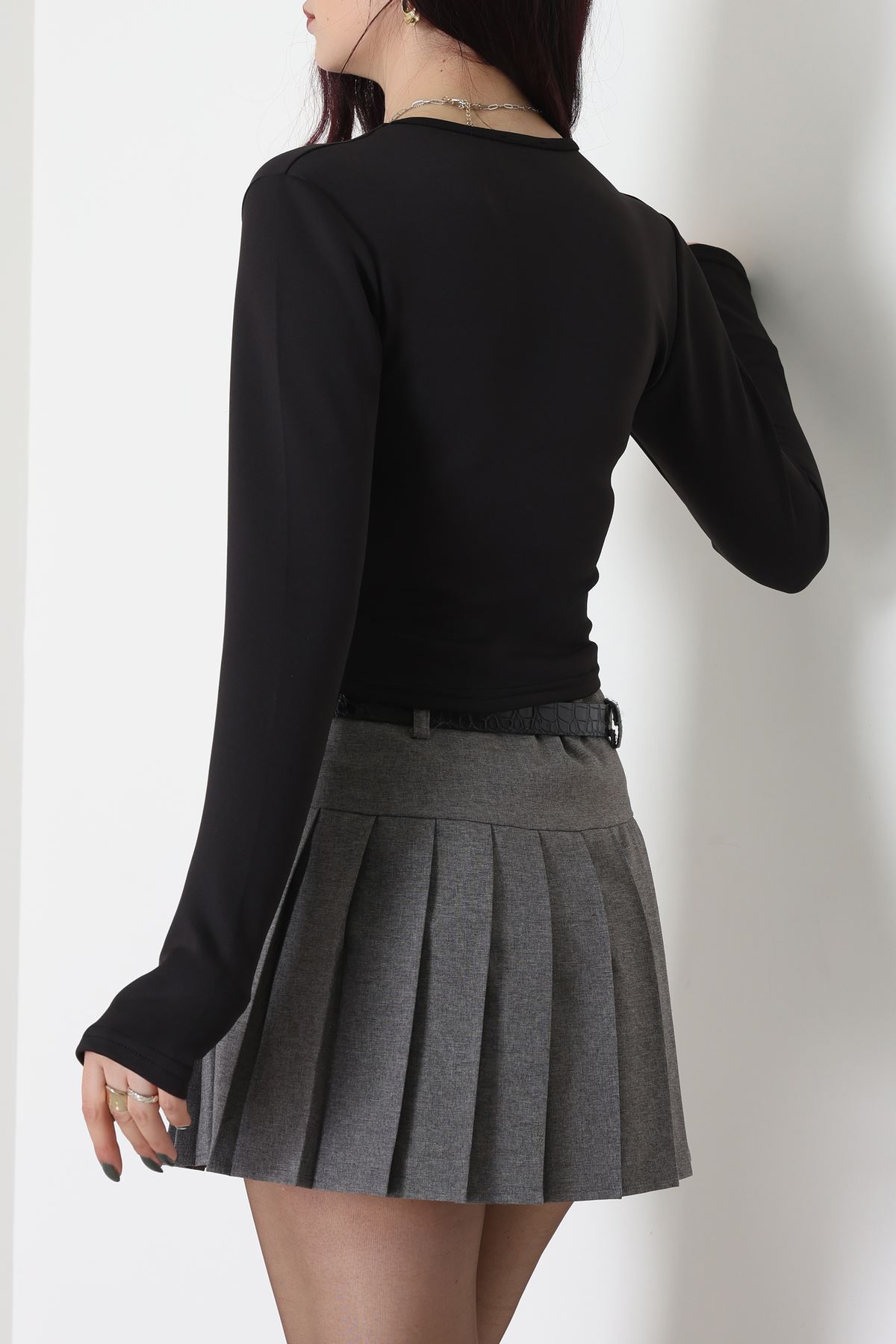 Double Krep Kumaş Parmak Geçmeli Bluz Siyah - 42796.1567.