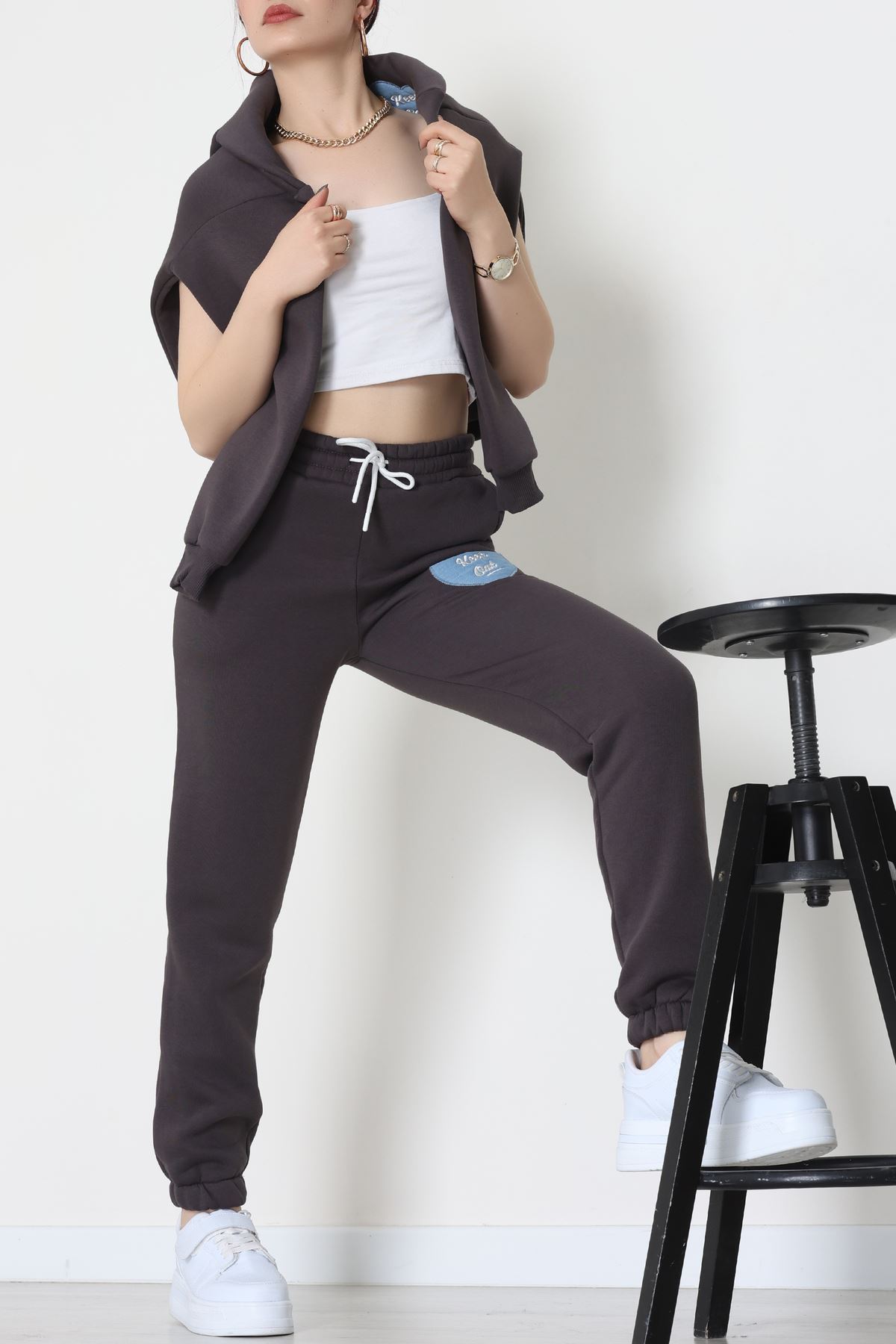 3 İplik Şardonlu Nakışlı Eşofman Takımı Kahve - 52139.1735.