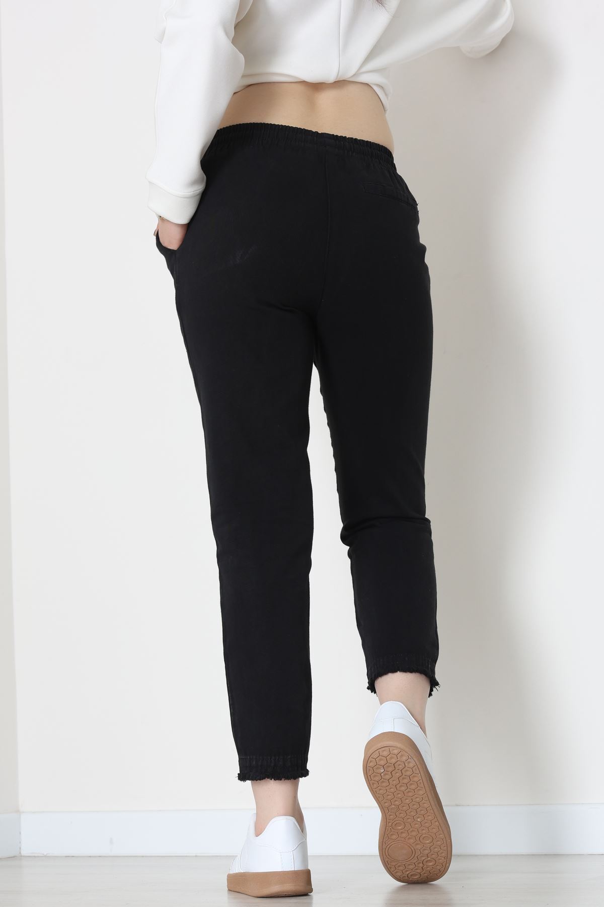 Gabardin Beli Lastlikli Pantolon Siyah - 51249.1347.