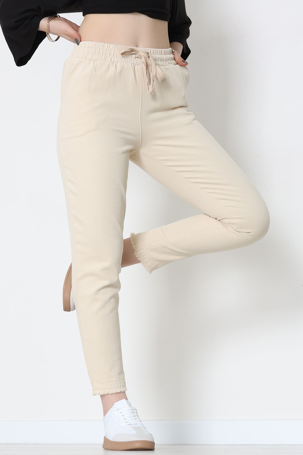 Gabardin Beli Lastlikli Pantolon Bej - 51249.1347.