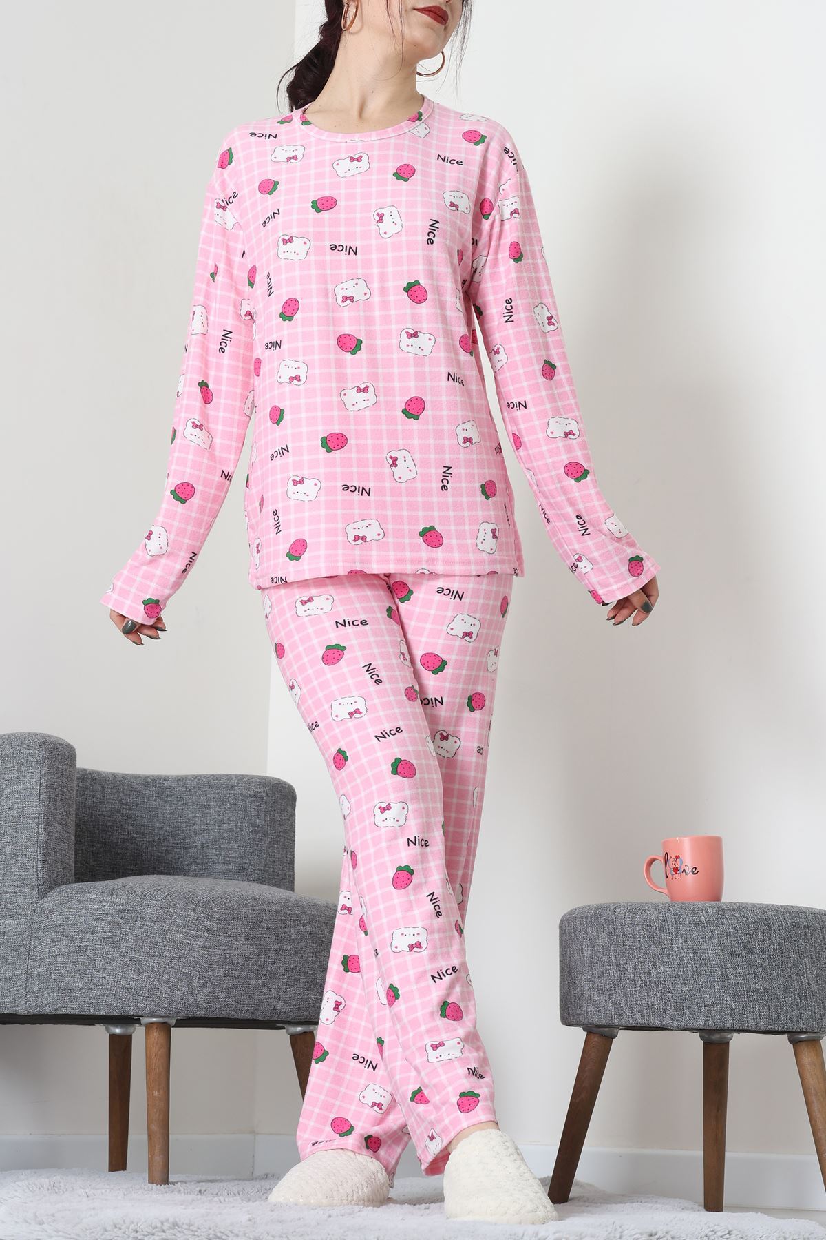 Süet Alt Üst Aynı Pijama Takımı Pembeayı - 118.1287.