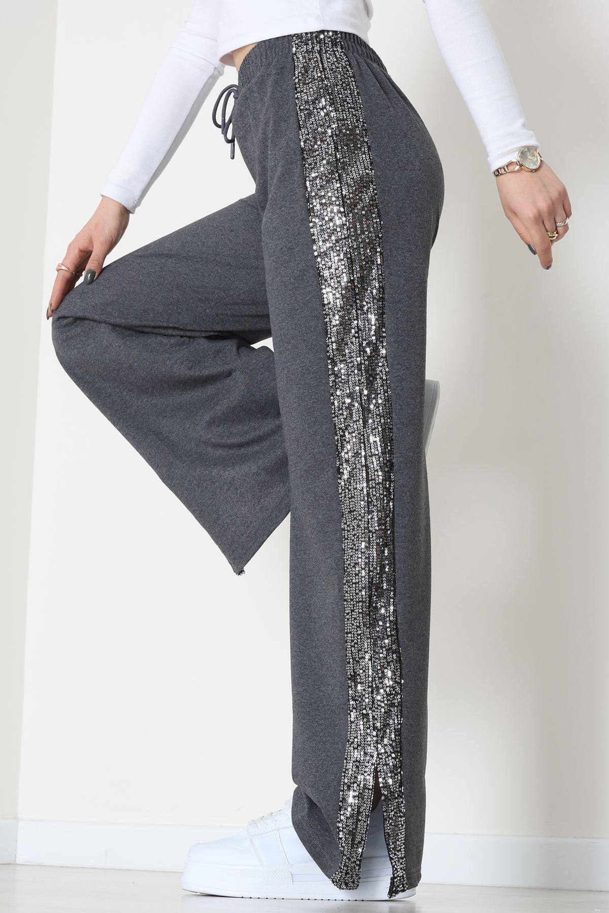 2 İplik Pul Detaylı Eşofman Altı Füme - 52110.1857.