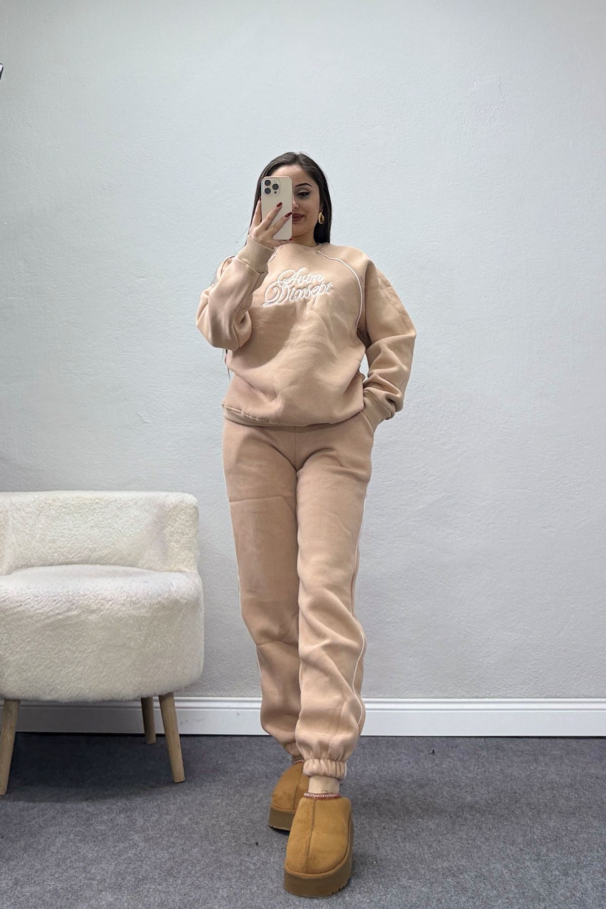 3 İplik Nakışlı Eşofman Takım Bej - 52137.1735.