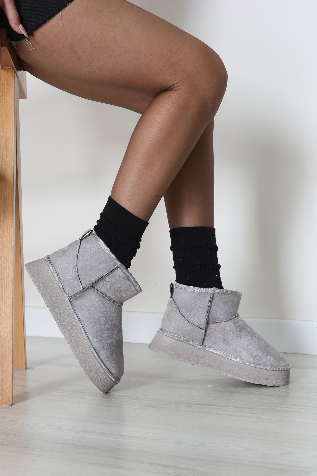 Yüksek Taban İçi Kürklü Bot Gri - 31467.264.