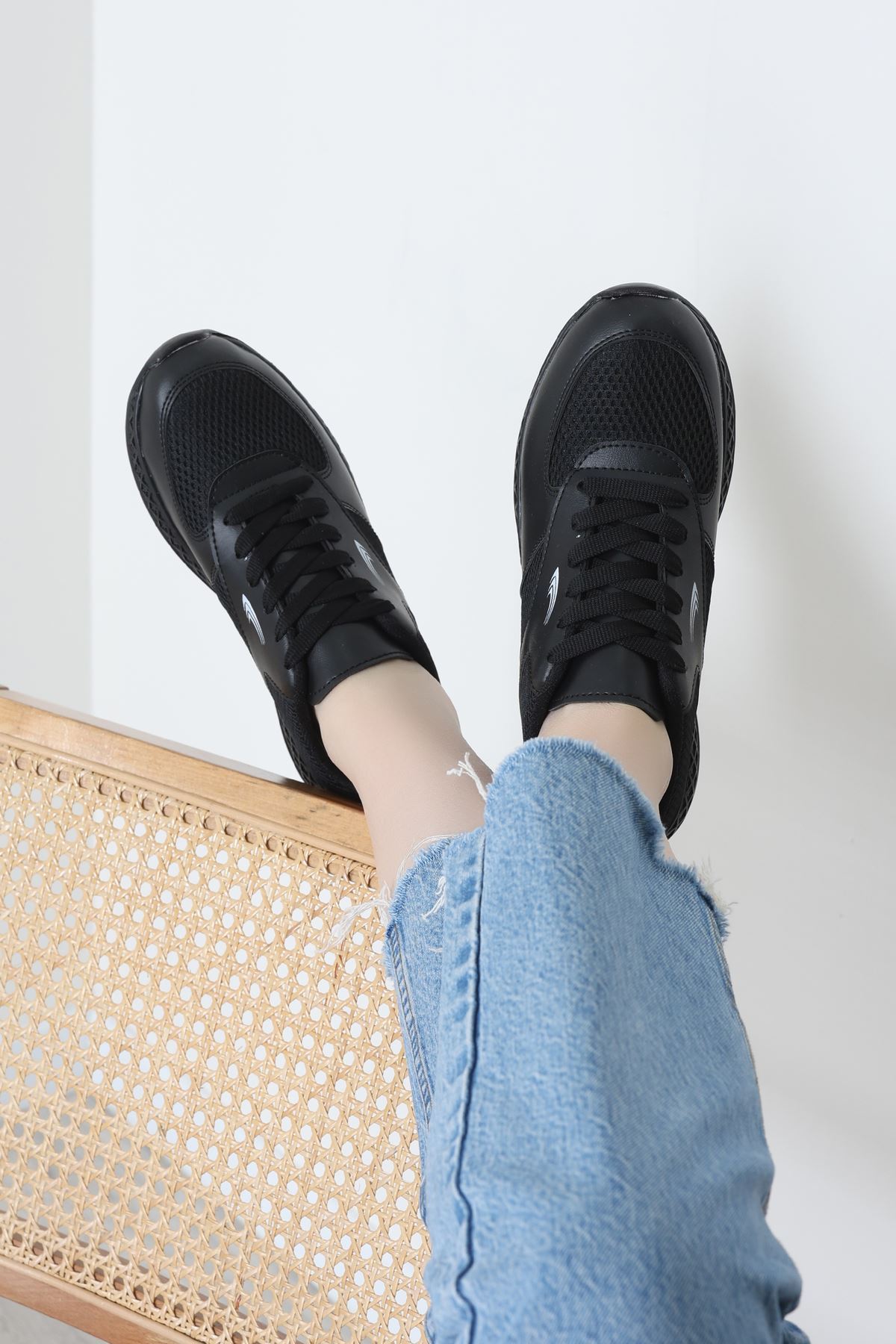 Spor Günlük Ayakkabı Siyah - 31819.264.