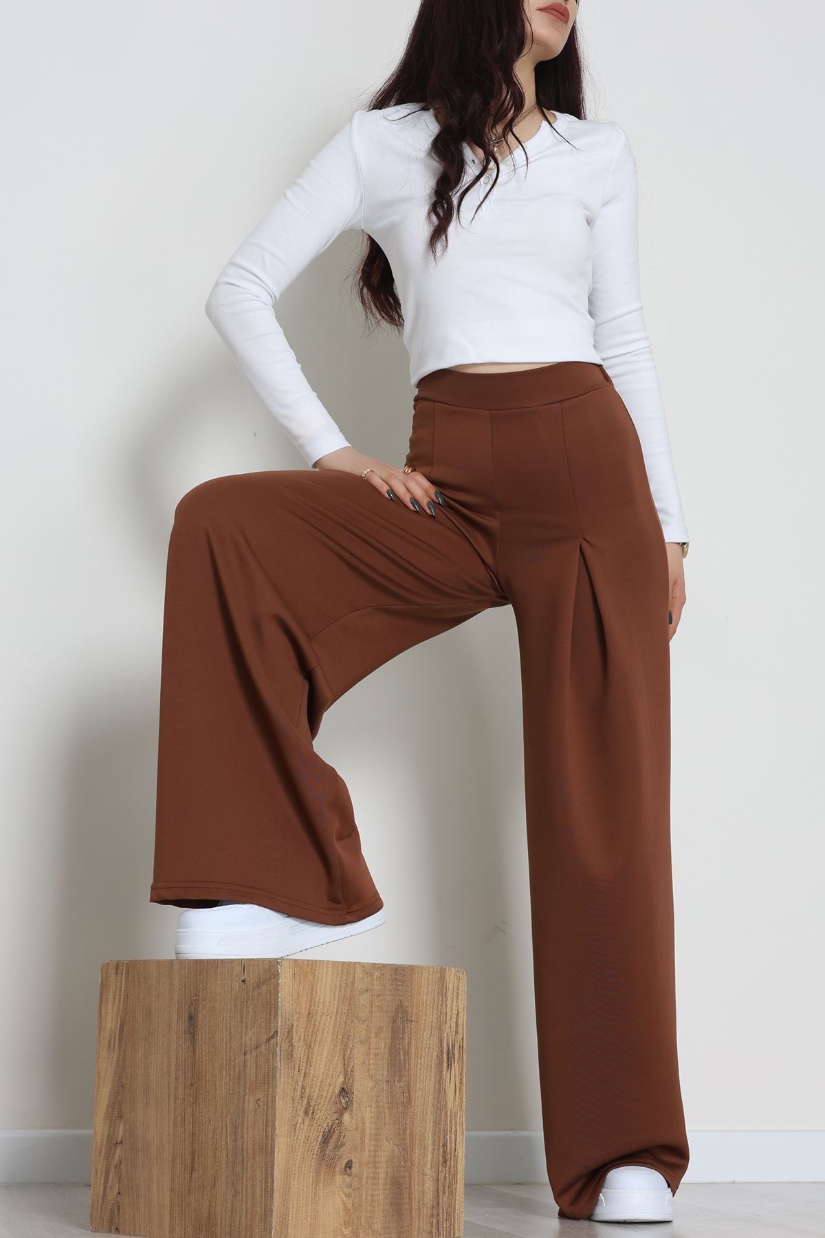Double Krep Kumaş Önden Pileli Pantolon Acıkahve - 42784.1567.