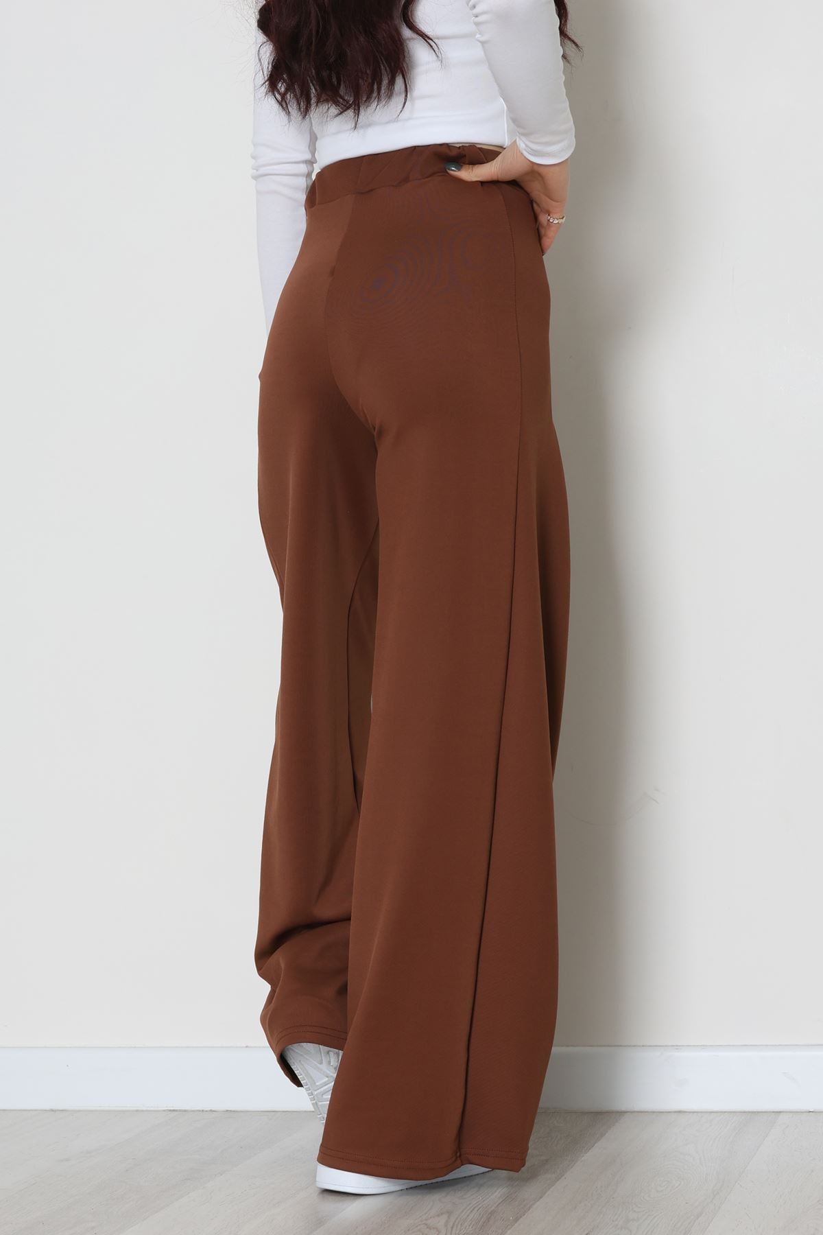 Double Krep Kumaş Önden Pileli Pantolon Acıkahve - 42784.1567.