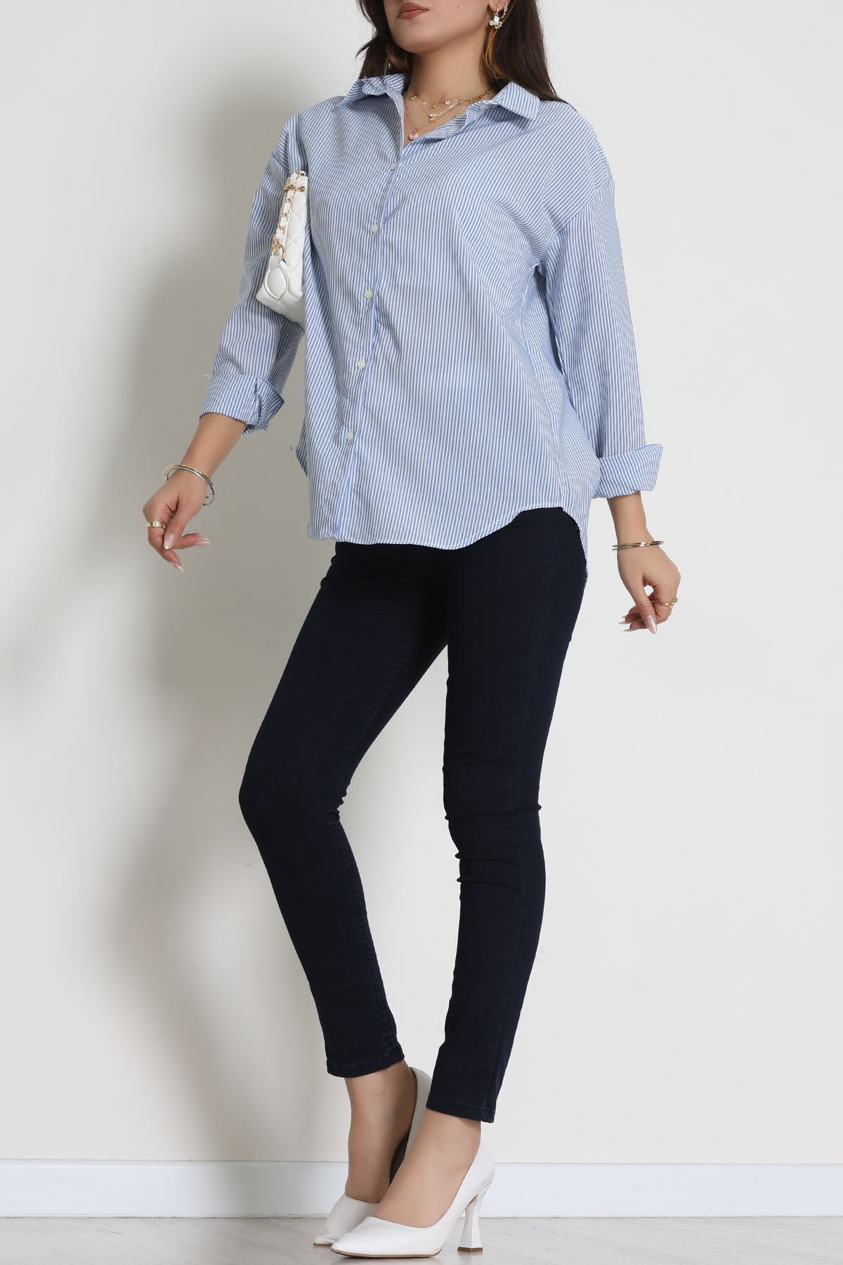 Pamuk Polyester Çizgili Oversize Gömlek Mavibeyaz1 - 51052.147.