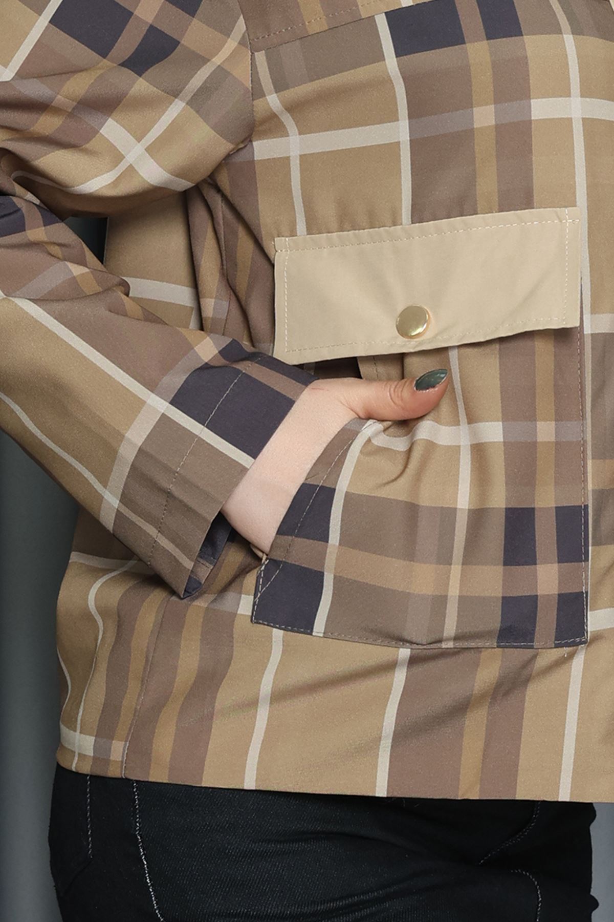 Yaka Detay Ekose Ceket Camel - 7604.2122.