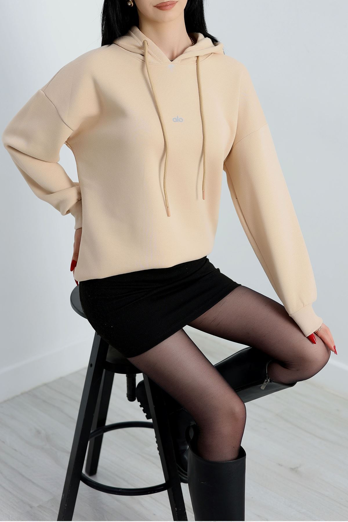 3 İplik Kapşonlu Baskılı Sweat Bej - 42232.1878.