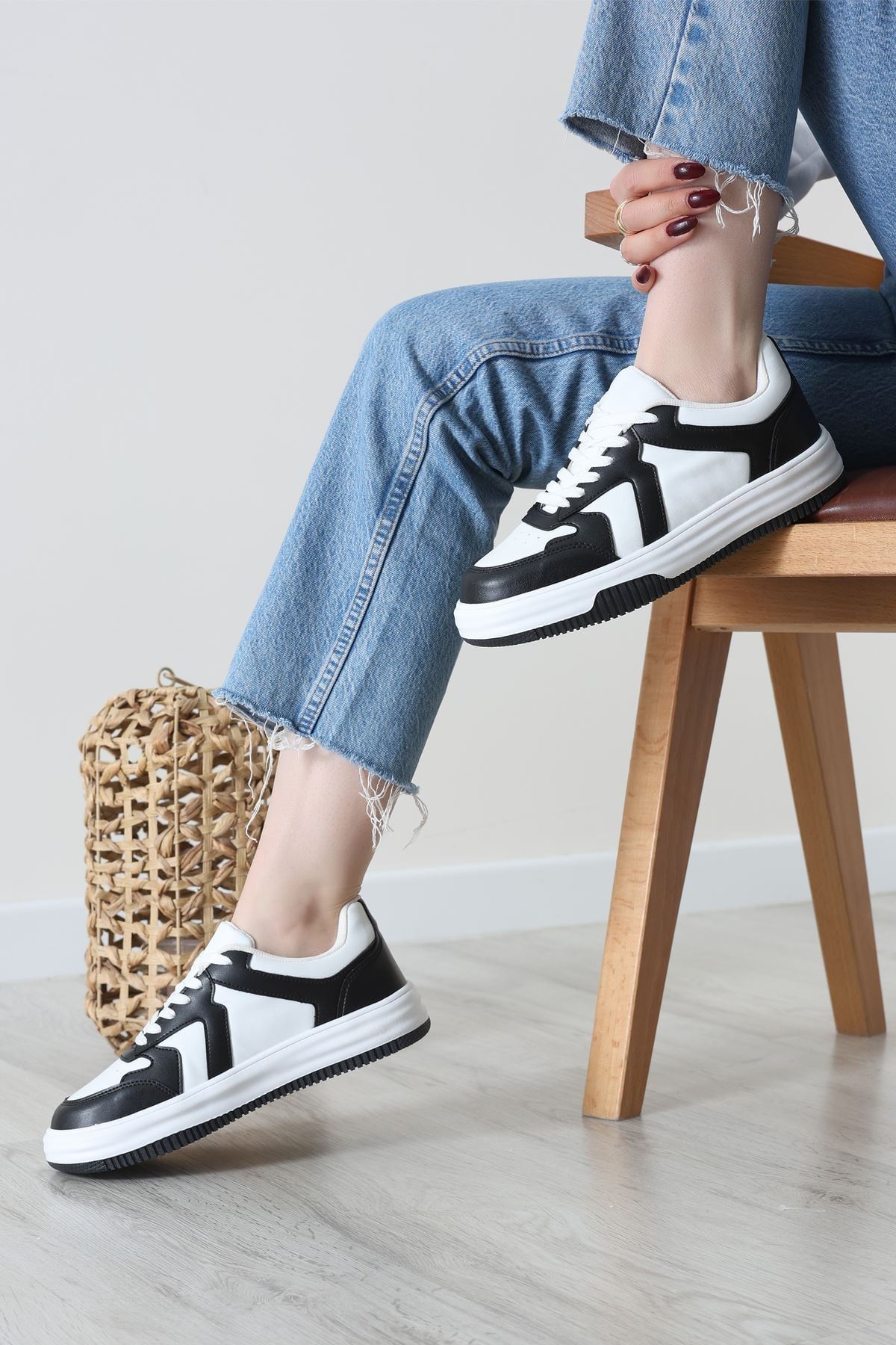 Spor Günlük Ayakkabı Siyahbeyaz - 31825.264.