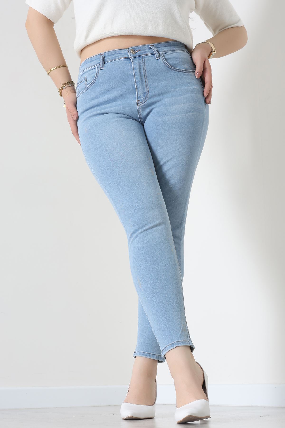 Büyük Beden Kot Pantolon Buzmavi - 31827.2121.