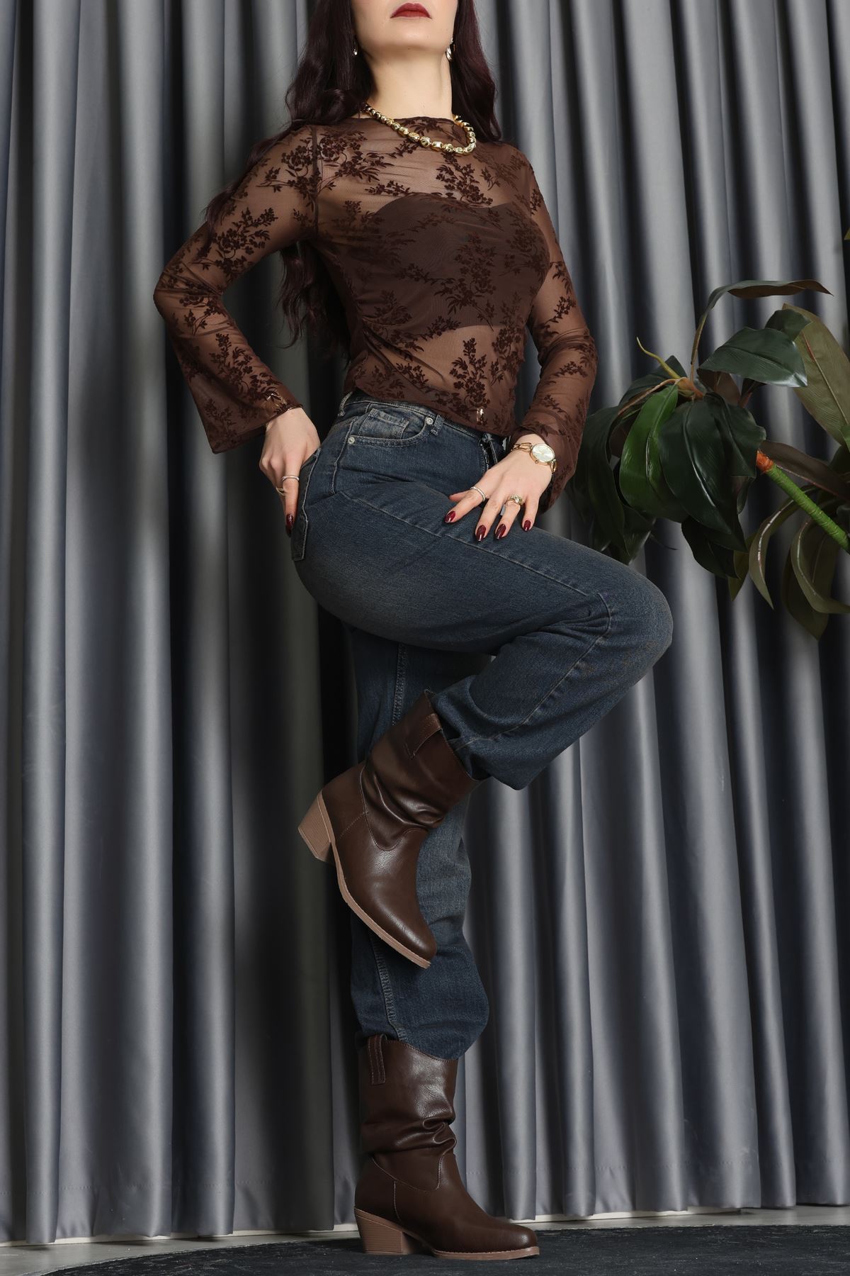 Transparan Şifon Kayık Yaka Bluz Kahve - 70847.2078.