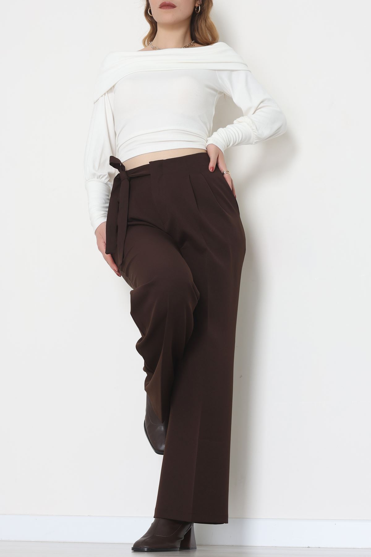 Yan Bağlama Detaylı Dabıl Kumaş Pantolon Kahve - 51611.683.