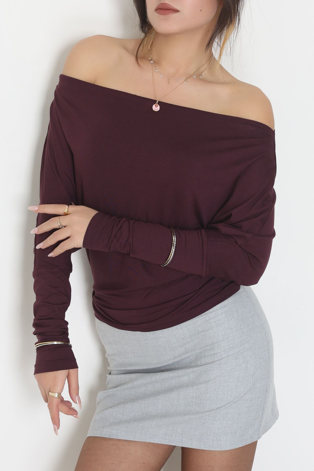 Omuz Düşümlü Asimetrik Bluz Mürdüm - 22153.200.