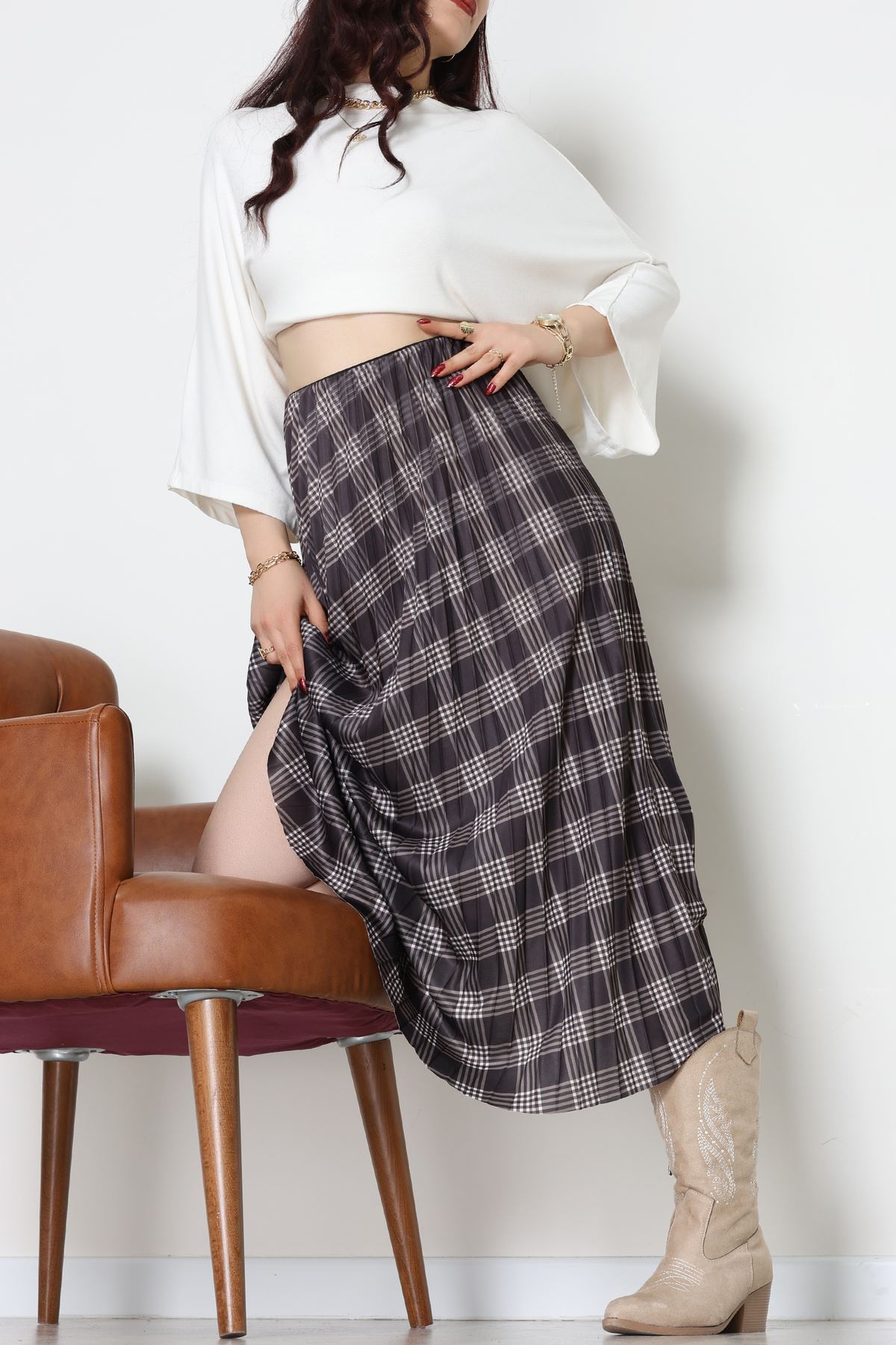 Laklı Denye Piliseli Ekose Etek Füme - 51252.2036.