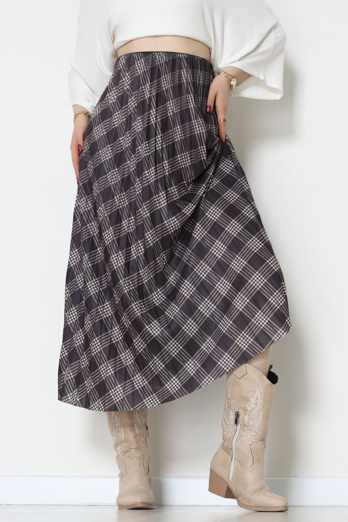 Laklı Denye Piliseli Ekose Etek Füme - 51252.2036.