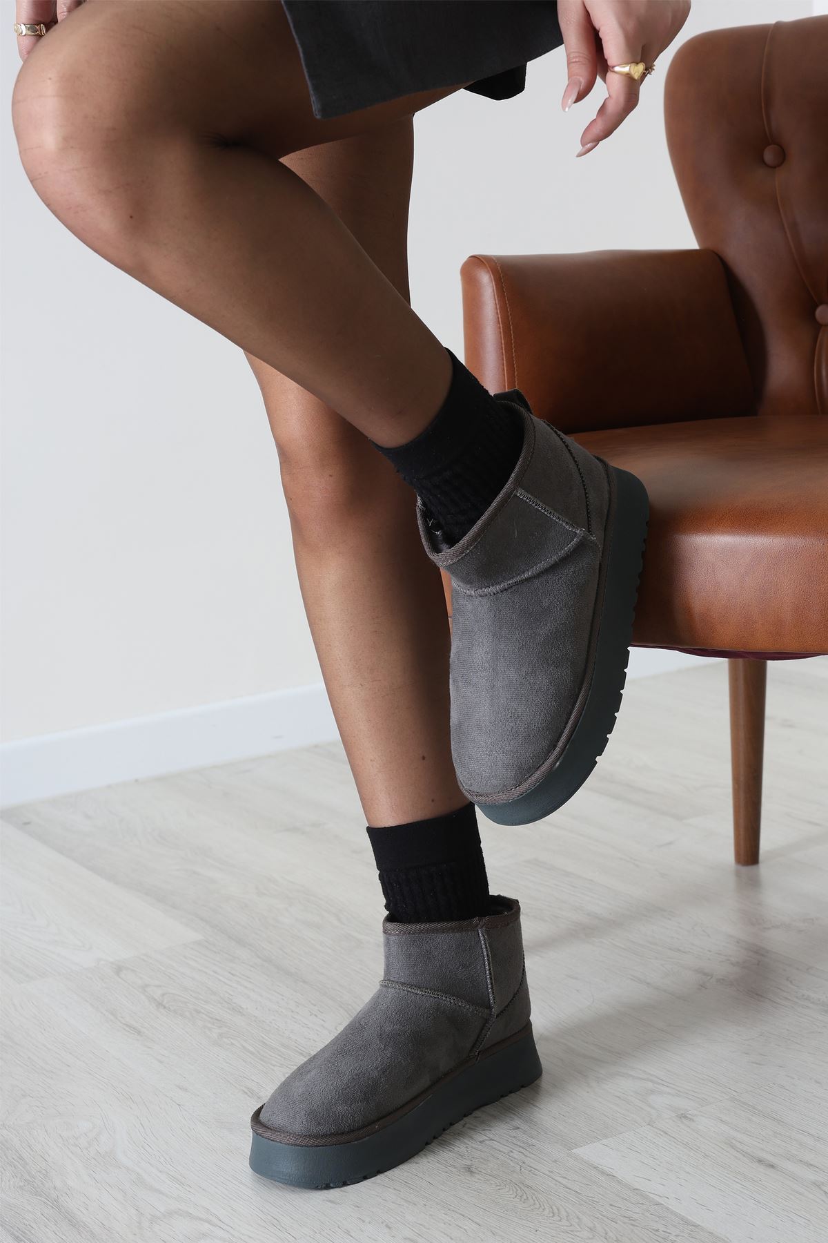 Yüksek Taban İçi Kürklü Bot Füme - 31467.264.