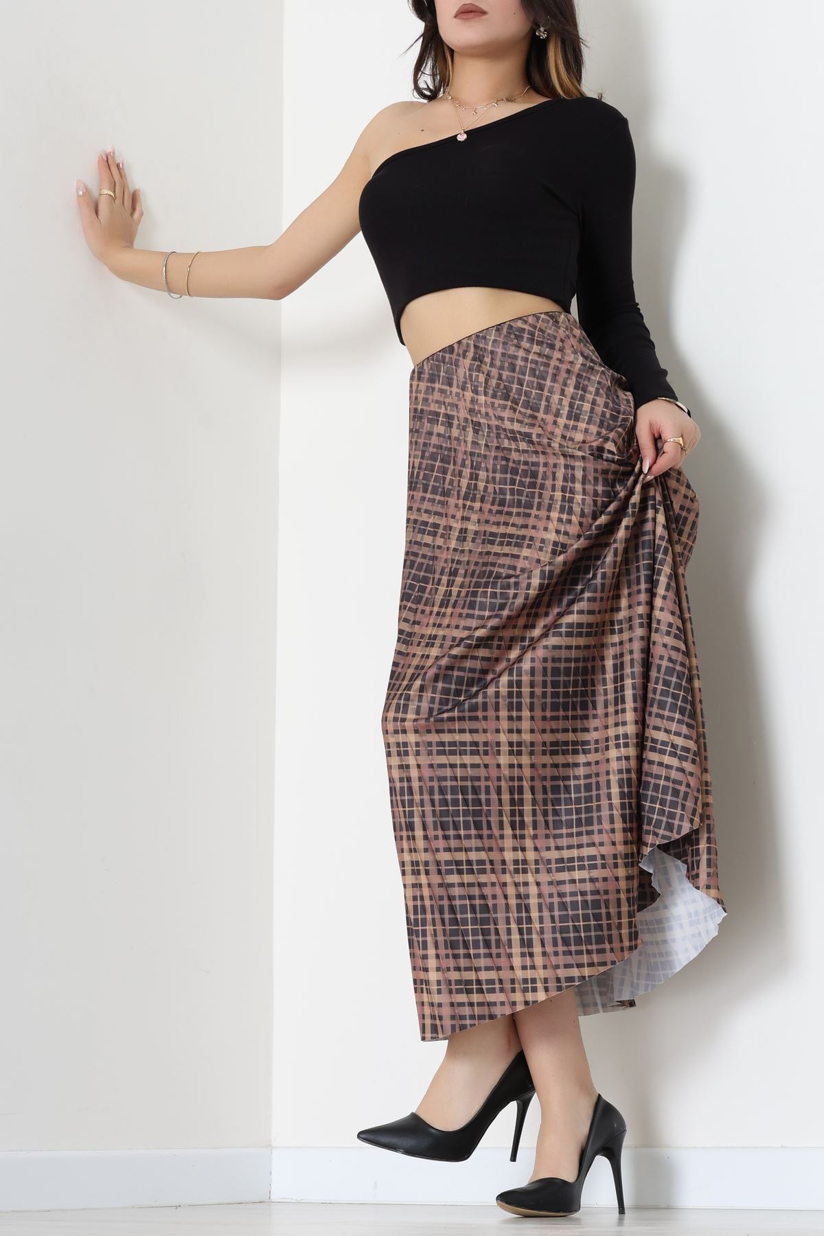 Laklı Denye Piliseli Ekose Etek Kahve - 51252.2036.