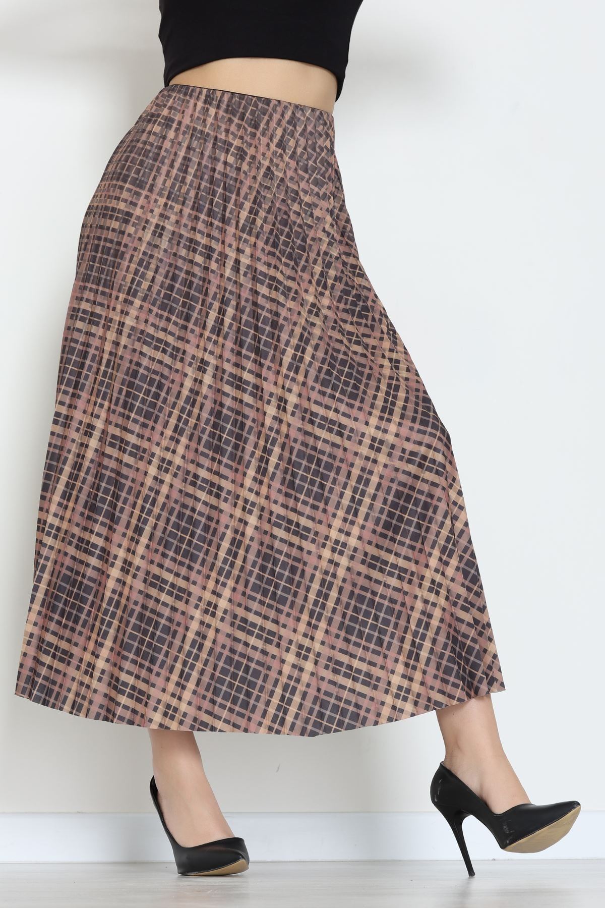 Laklı Denye Piliseli Ekose Etek Kahve - 51252.2036.