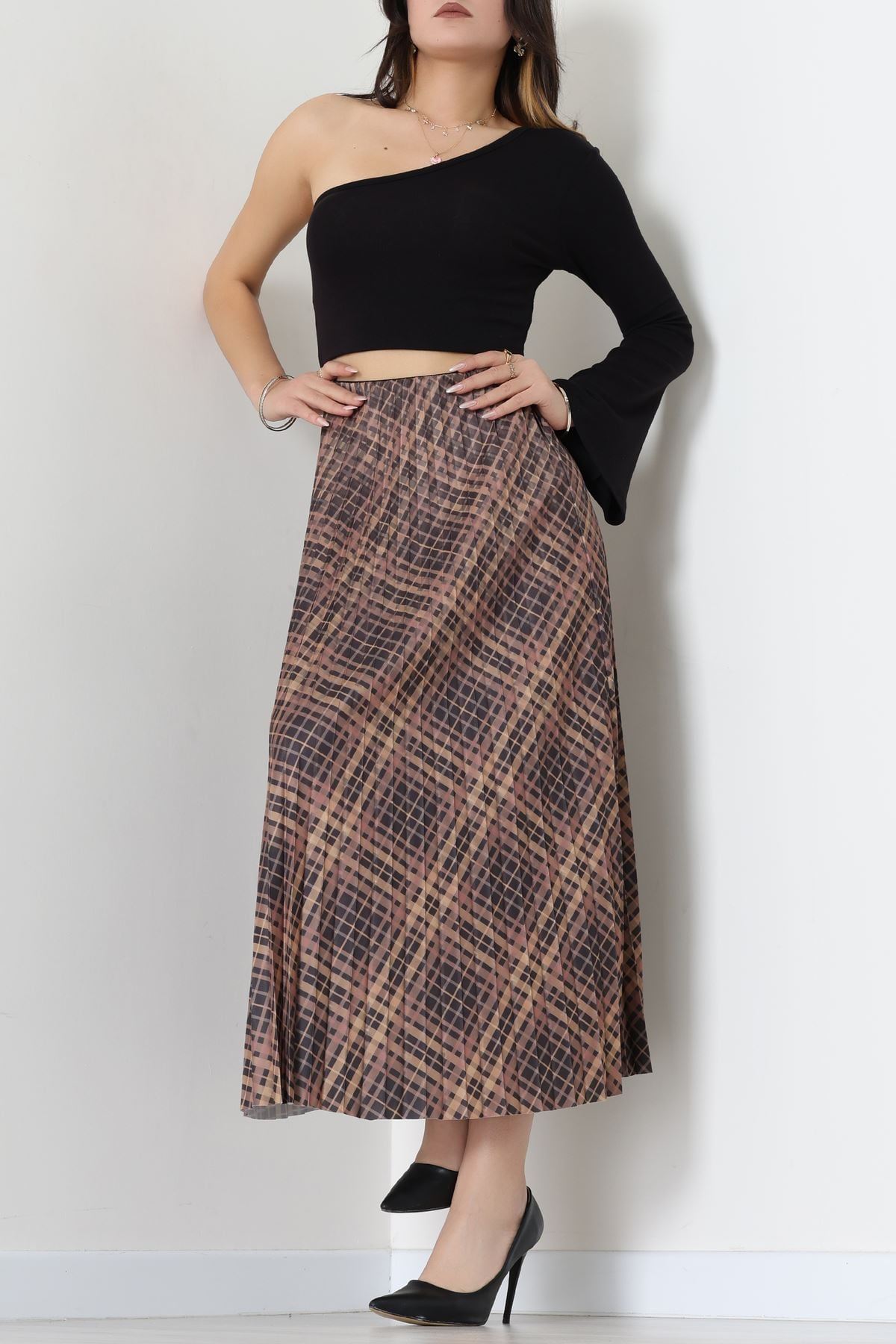 Laklı Denye Piliseli Ekose Etek Kahve - 51252.2036.