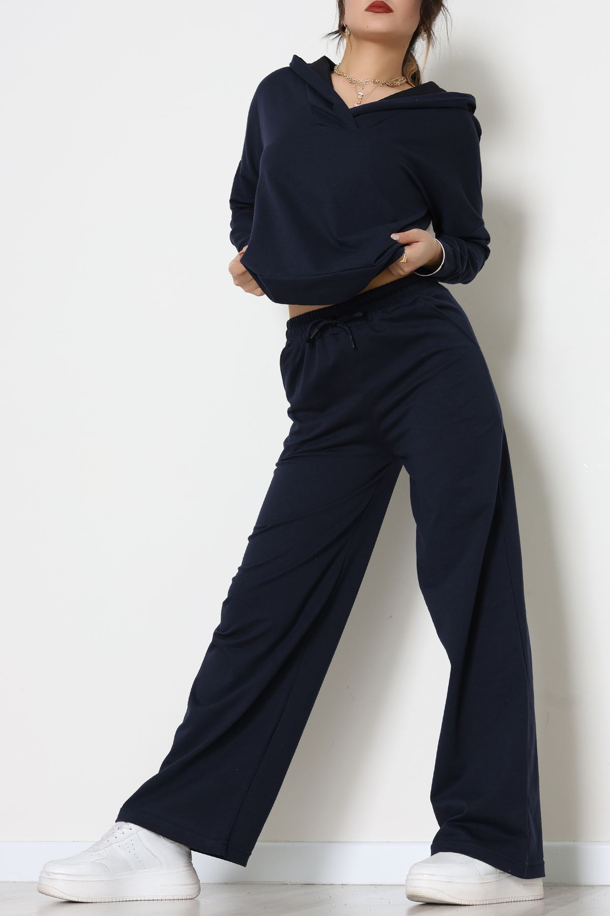 Kruvaze Yaka Kapşonlu Takım Lacivert - 30094.1857.