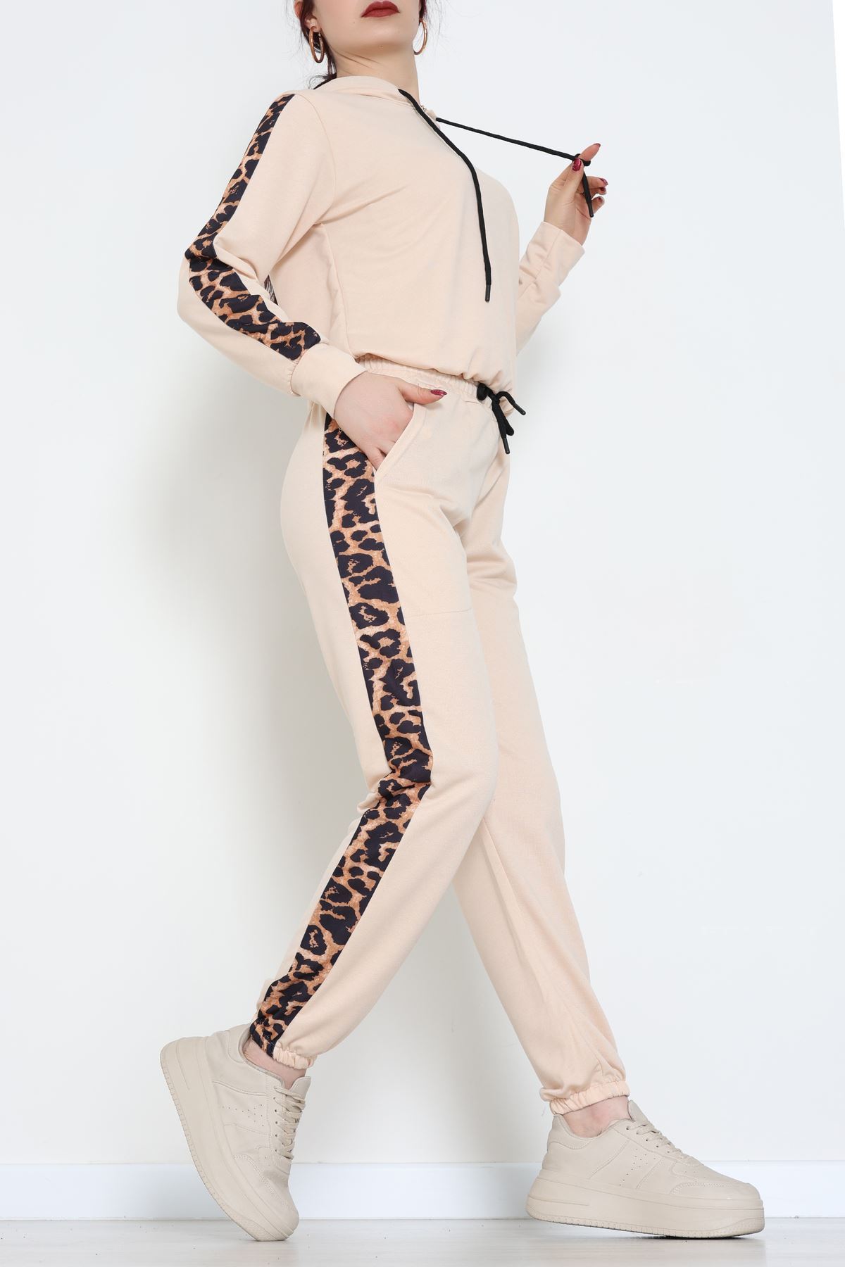 Leopar Garnili Eşofman Takım Bej - 20112.1857.