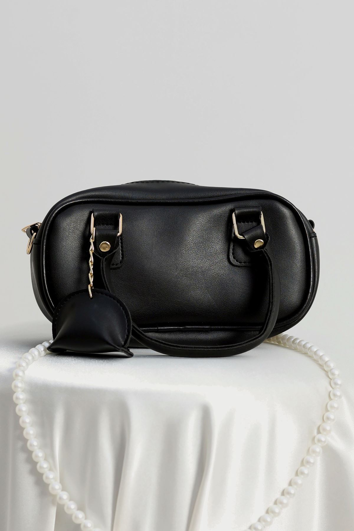 Askılı Çanta Siyah - 31259.2063.