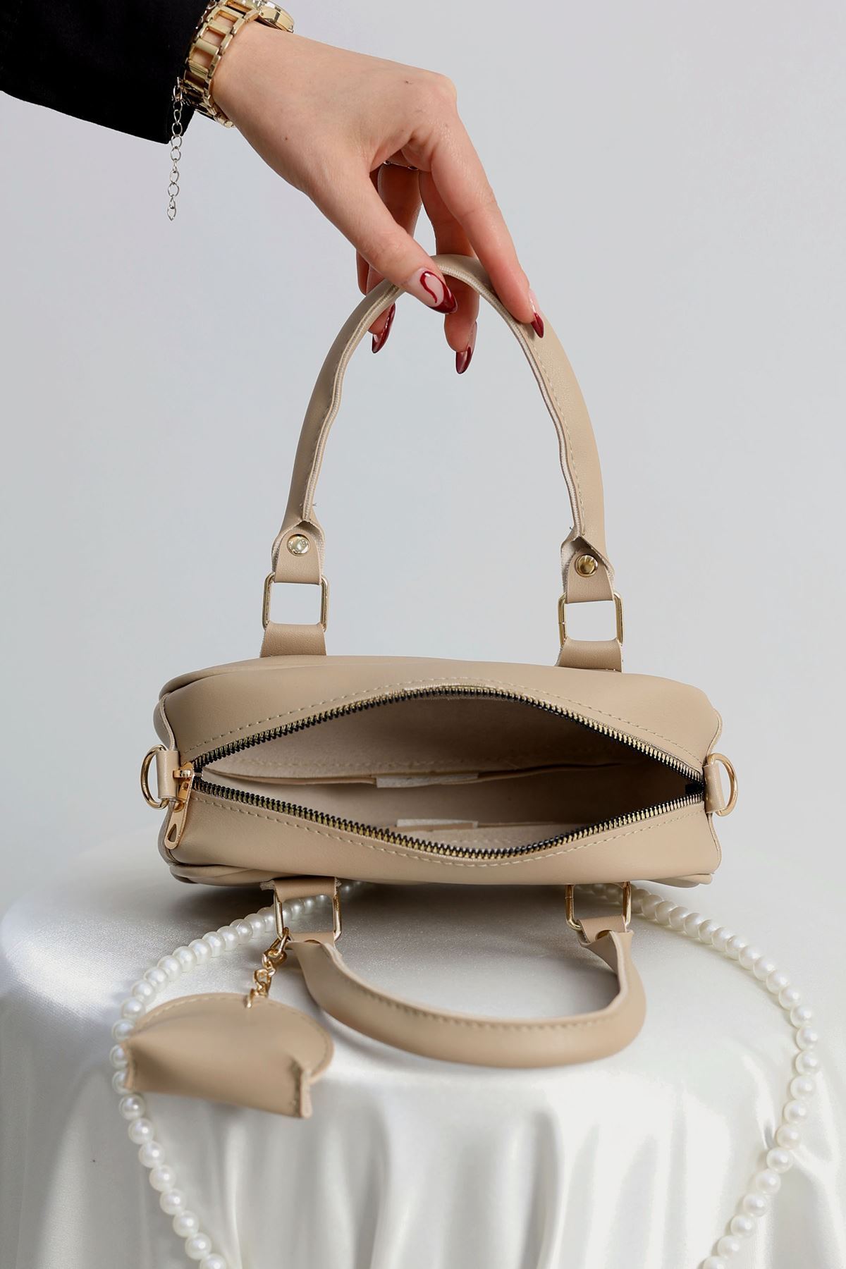 Askılı Çanta Bej - 31259.2063.