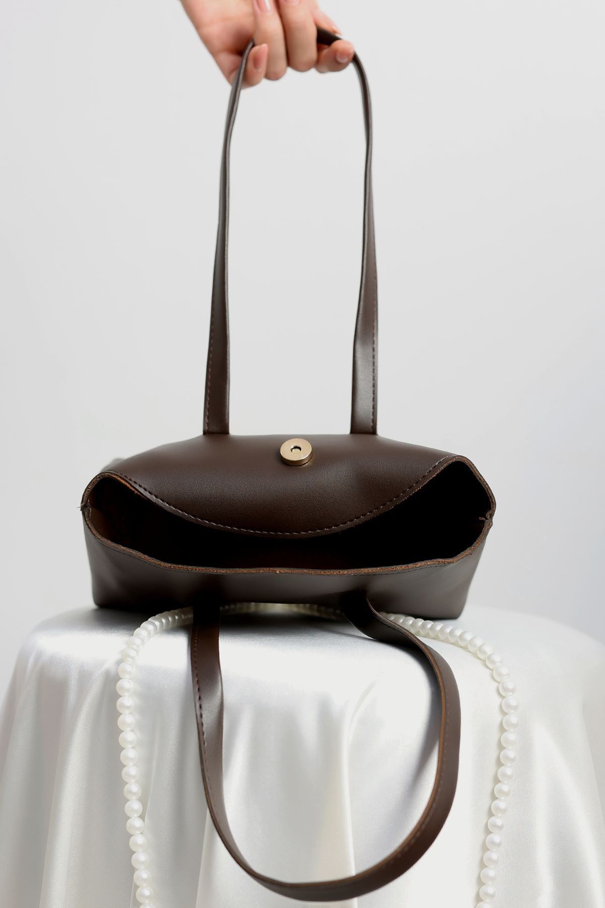 Kol Çantası Acıkahve - 31217.2063.