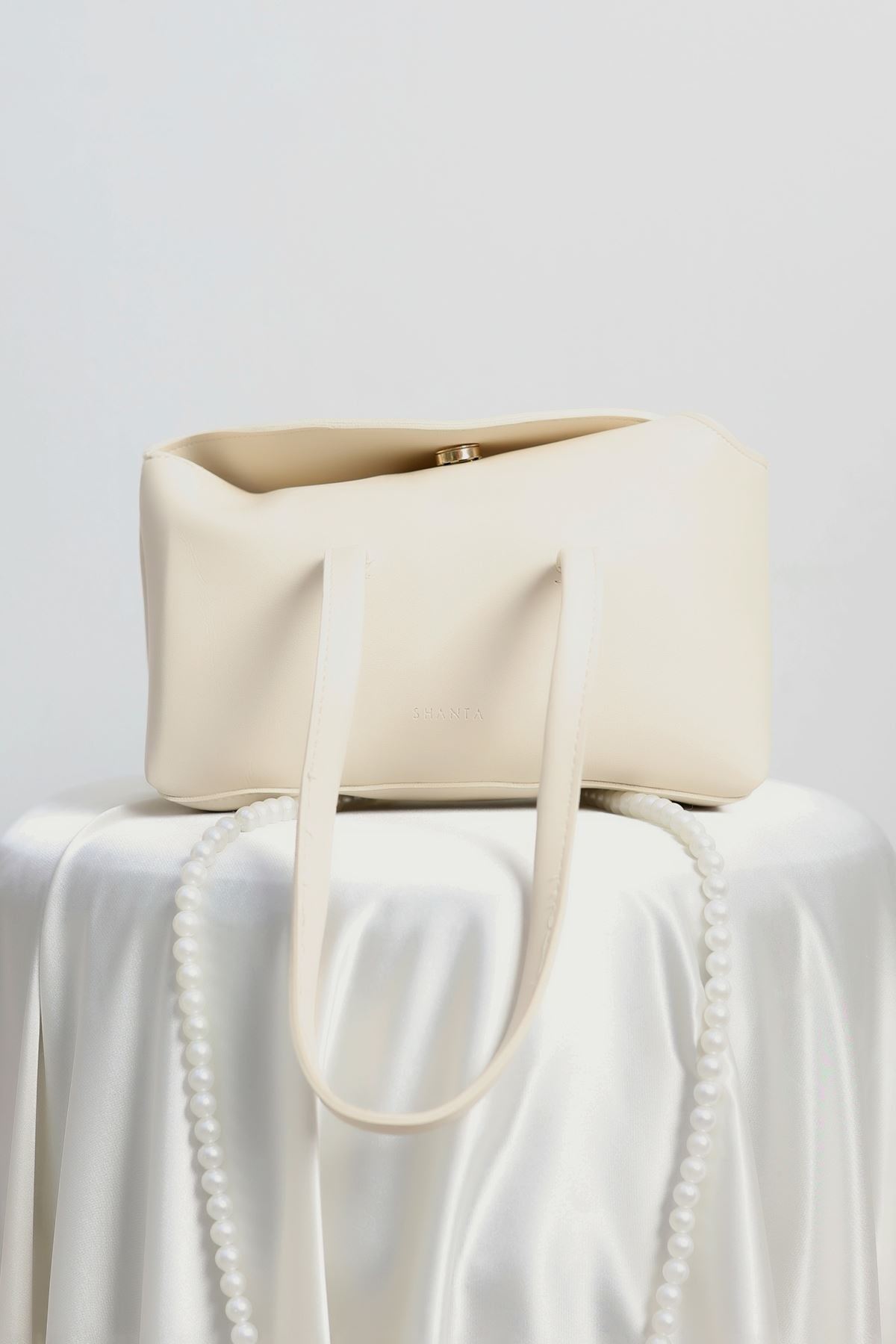 Kol Çantası Krem - 31217.2063.