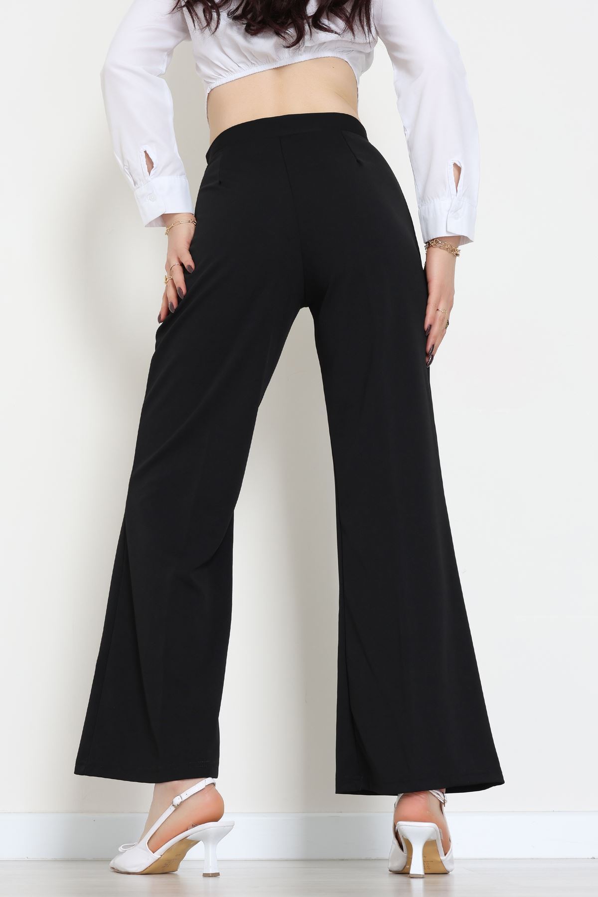 İthal Scuba Krep Likralı Yandan Fermuarlı Pantolon Siyah - 51233.1397.