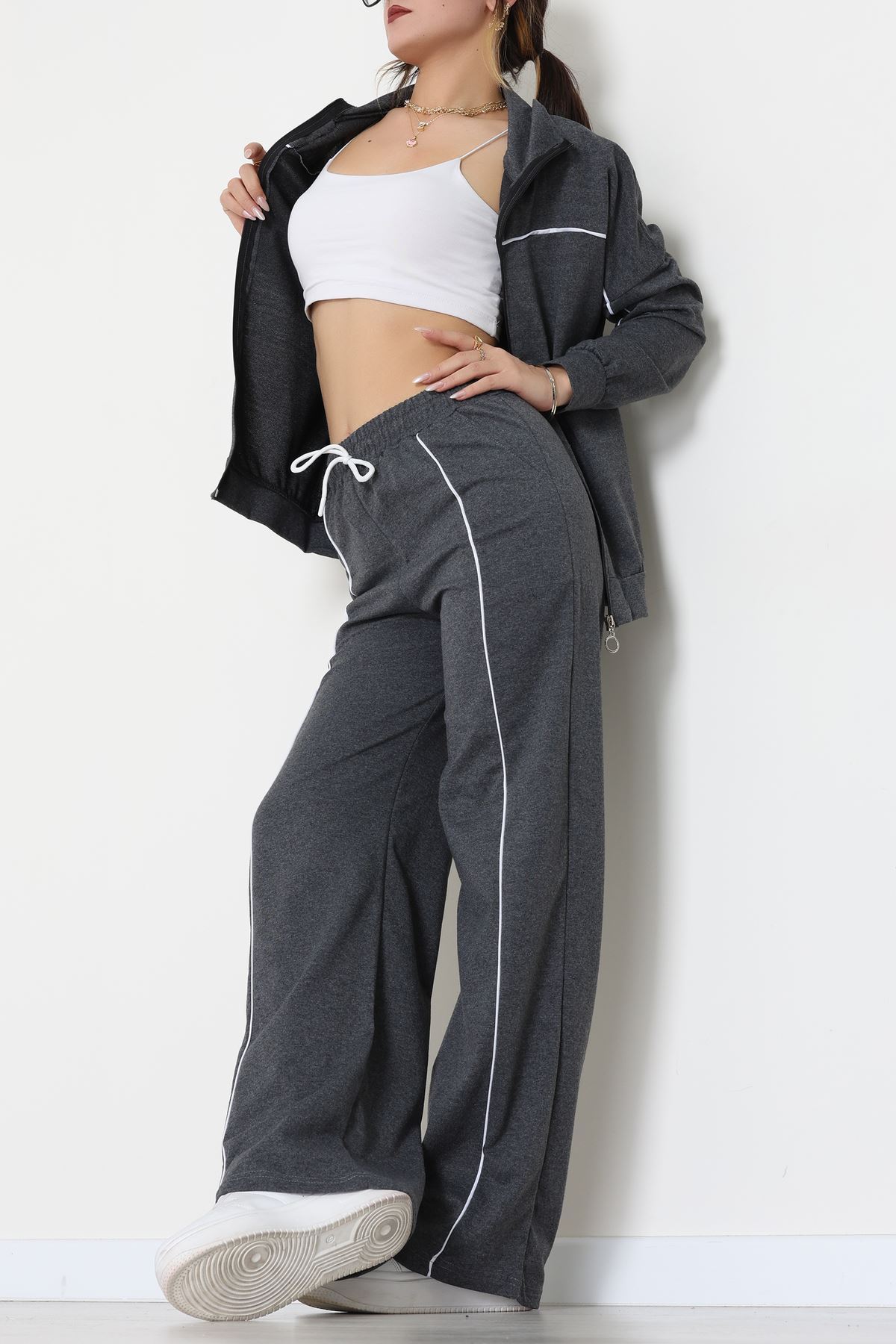 Biyeli Dik Yaka 2 İplik Eşofman Takımı Füme - 40030.1857.