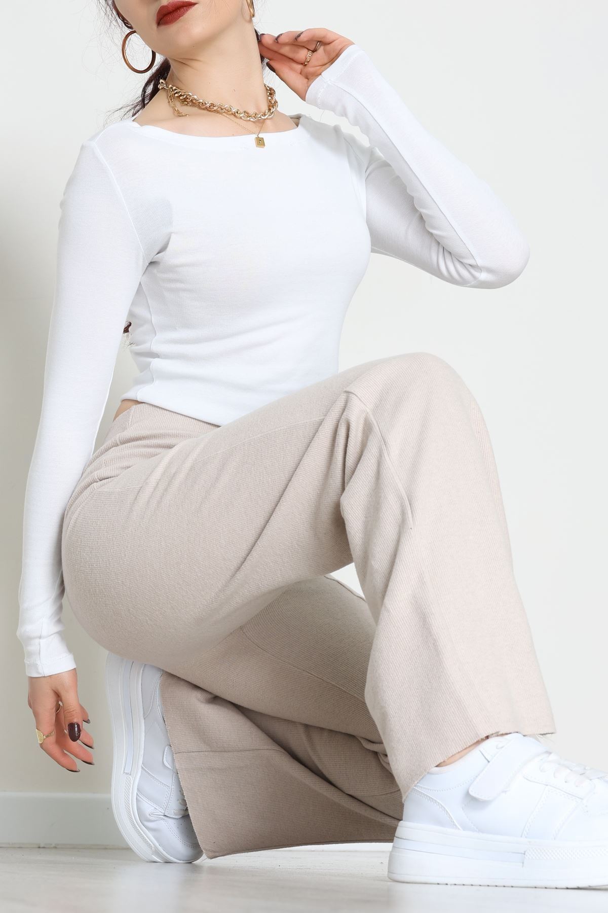 Selanik Kumaş Bel Lastikli Çımalı Pantolon Bej - 51226.1567.