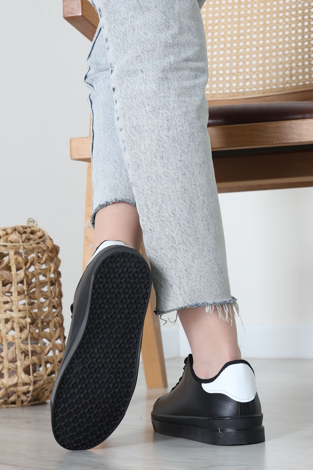 Kalın Tbn Günlük Ayakkabı Siyahbeyaz2 - 8585.264.