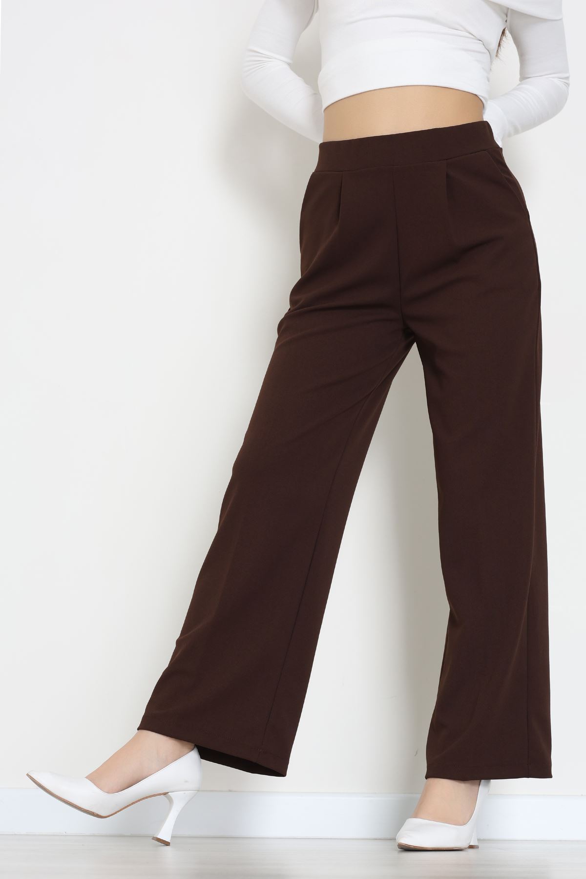 İthal Scuba Krep Lastikli Pantolon Açıkkahve - 51234.1397.
