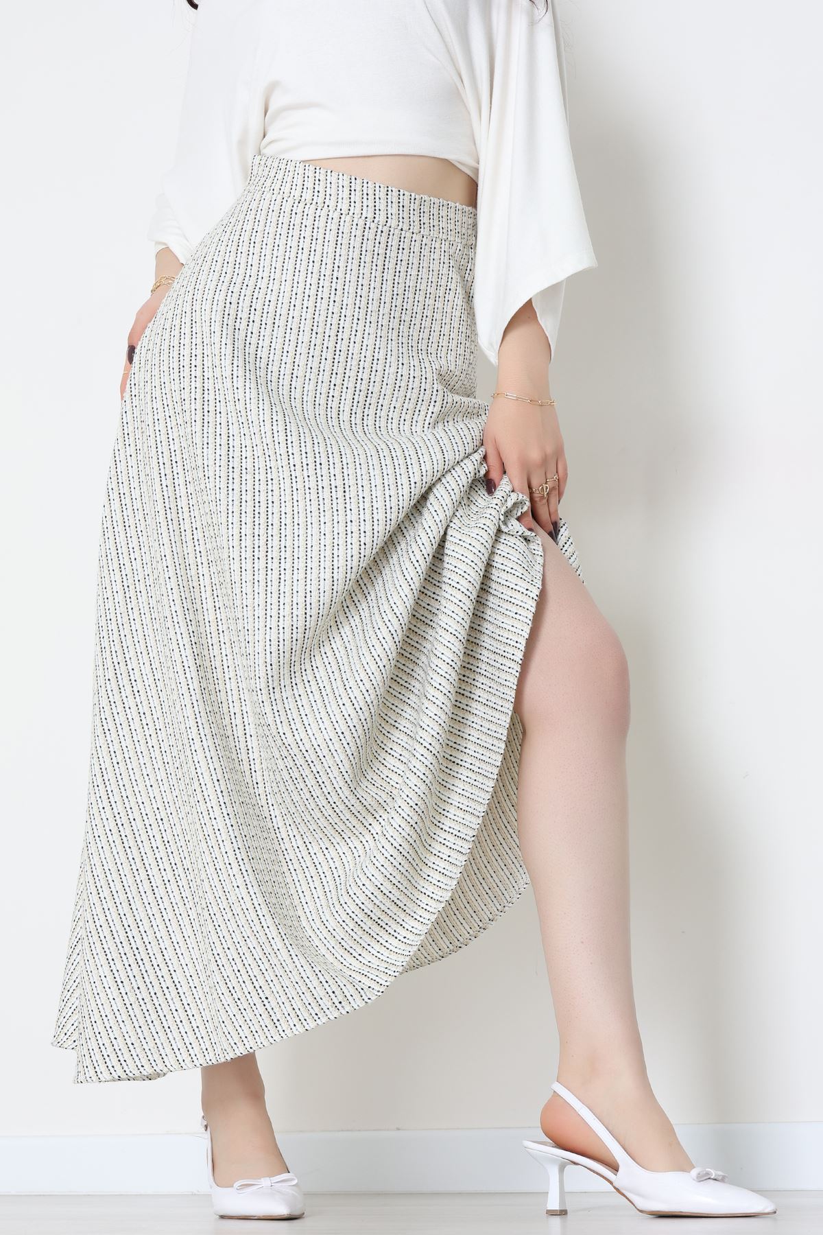 Çizgili Çan Etek Siyah - 60627.2126.