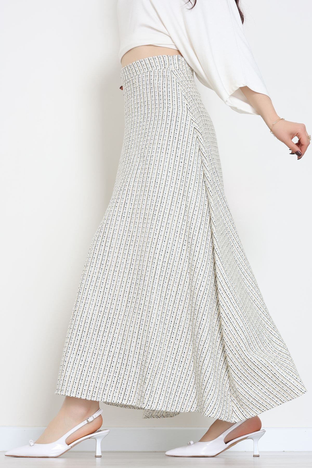 Çizgili Çan Etek Siyah - 60627.2126.