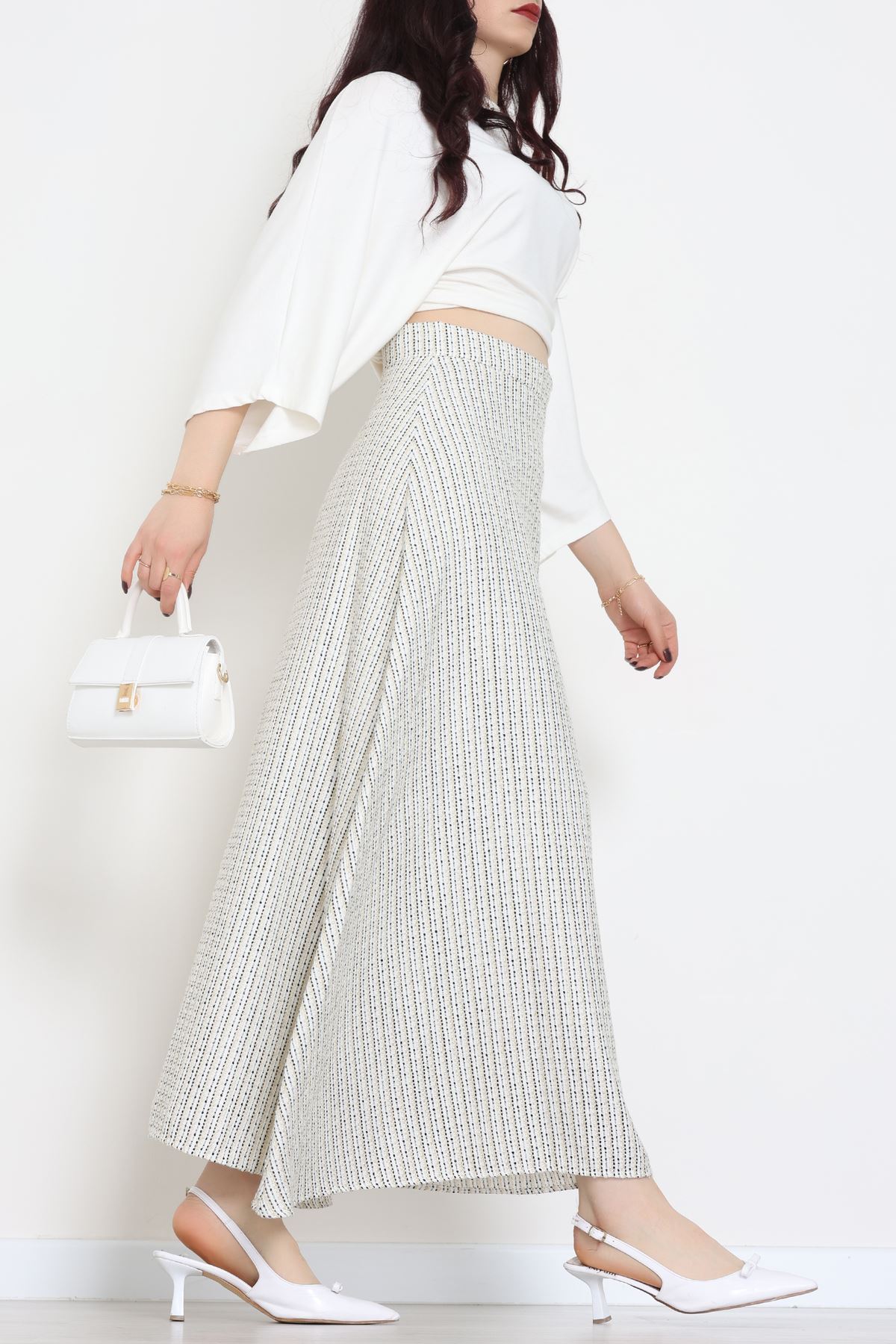 Çizgili Çan Etek Siyah - 60627.2126.