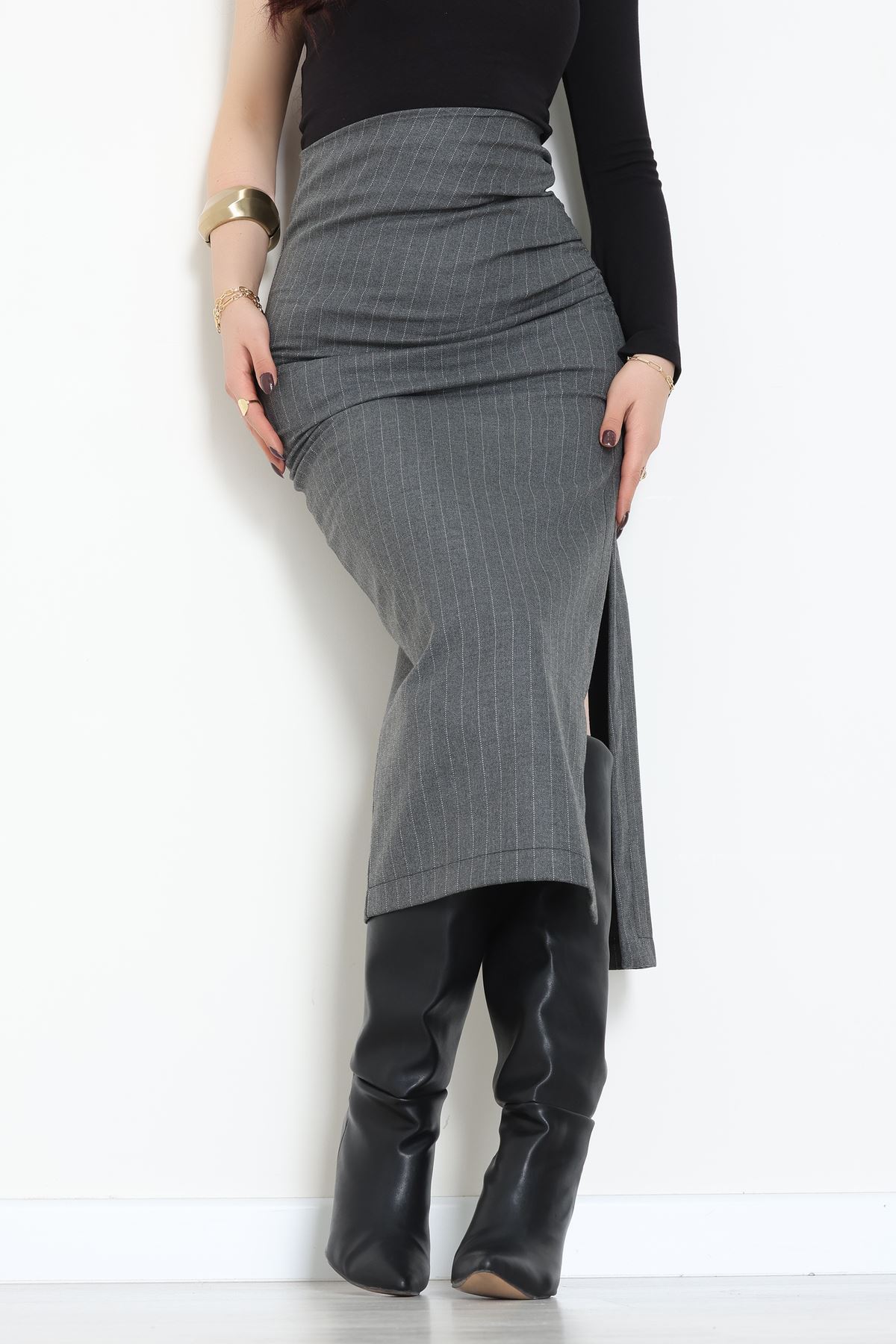 Yan Büzgülü Etek Füme - 60565.2126.